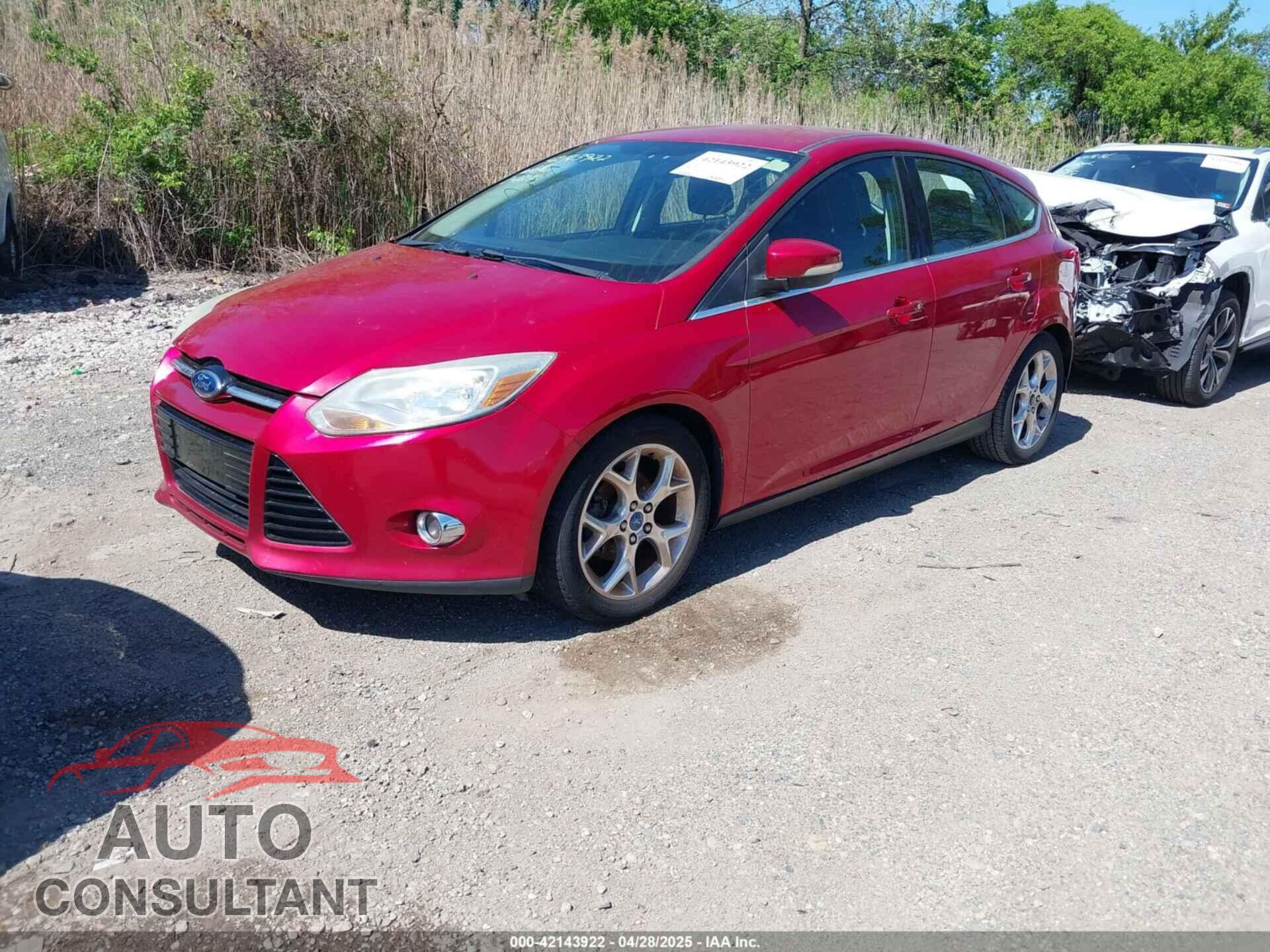 FORD FOCUS 2012 - 1FAHP3M22CL335913