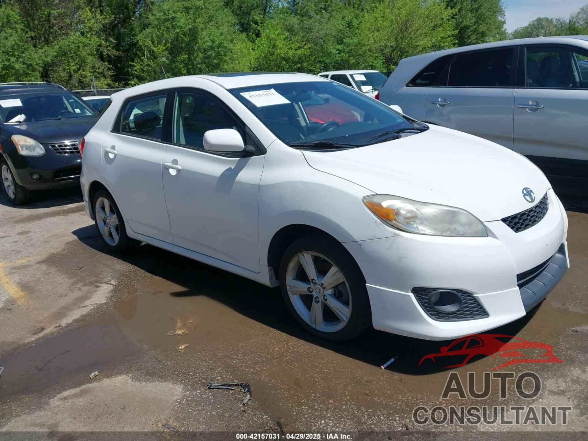TOYOTA MATRIX 2009 - 2T1LE40E09C009673