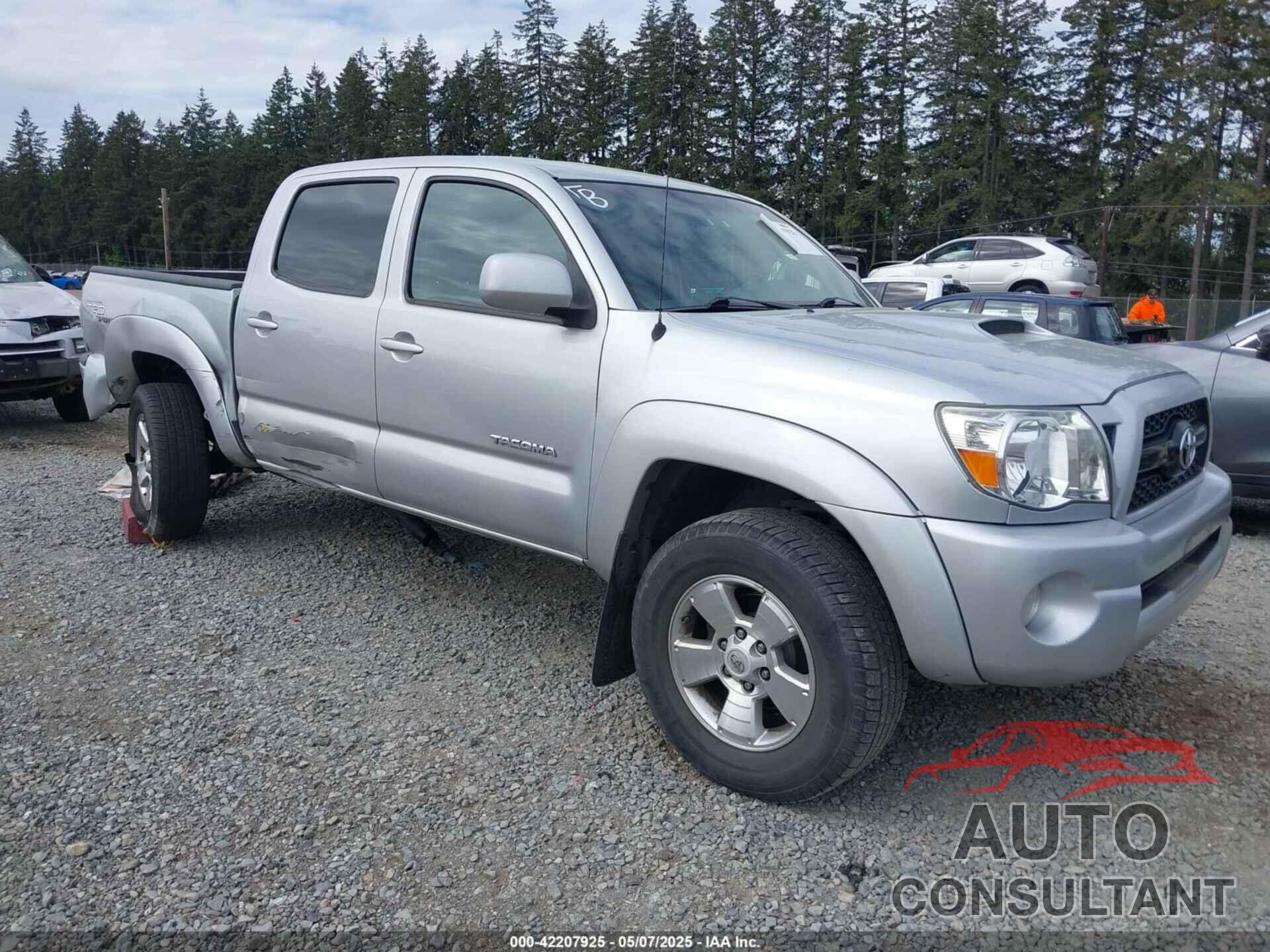 TOYOTA TACOMA 2011 - 5TFLU4EN8BX018558