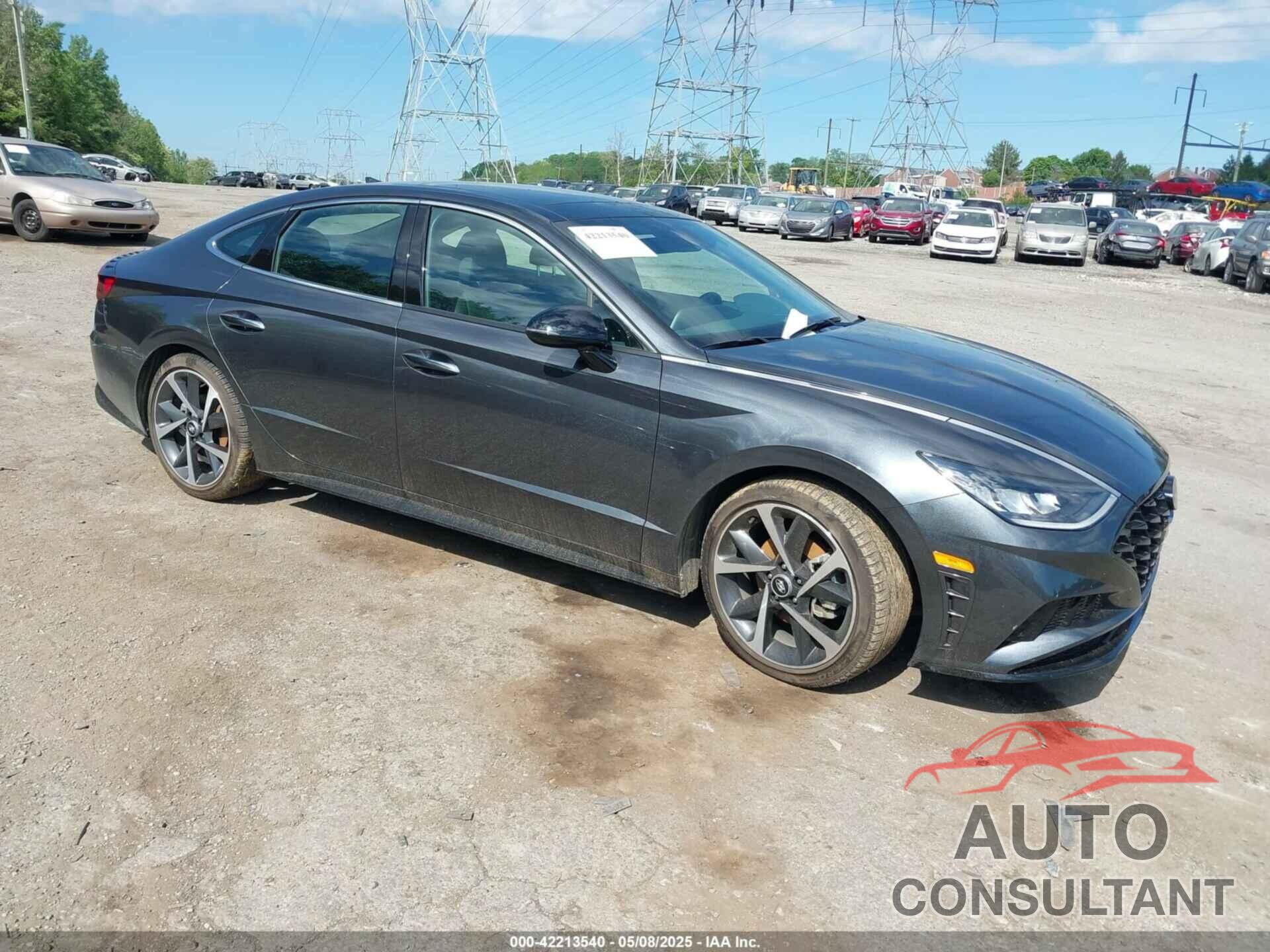 HYUNDAI SONATA 2023 - KMHL44J21PA261484