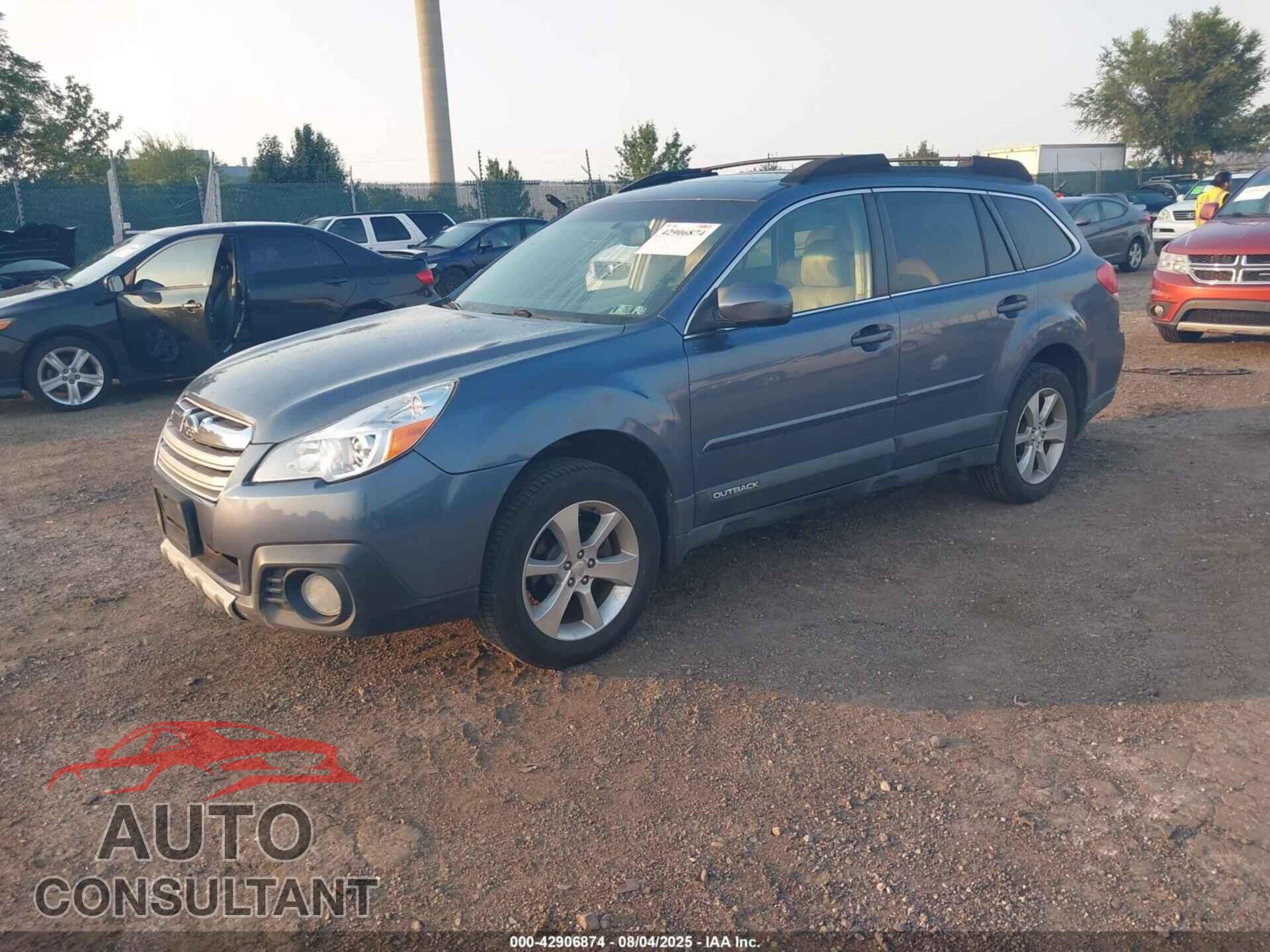 SUBARU OUTBACK 2013 - 4S4BRBLC4D3215543