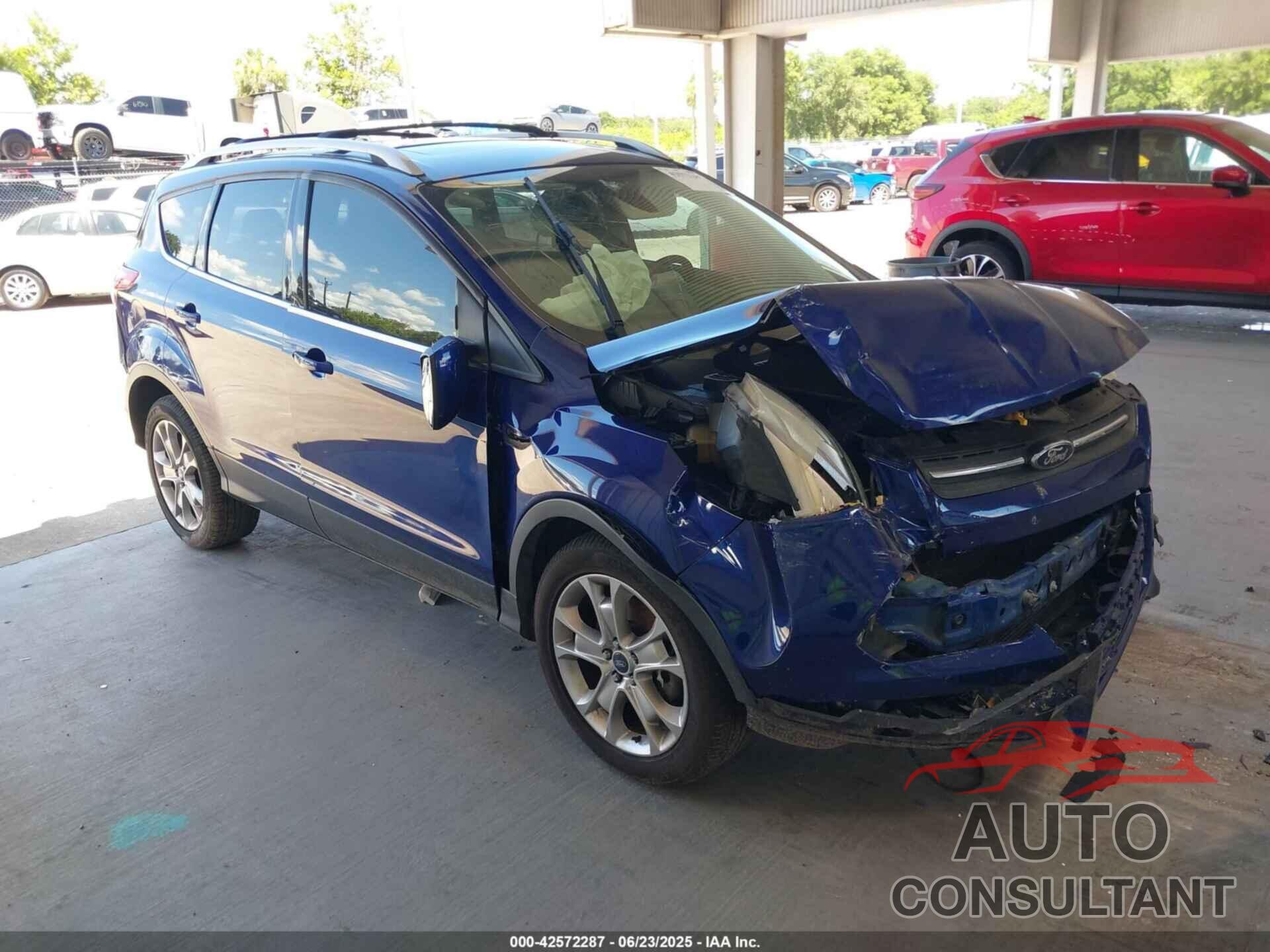 FORD ESCAPE 2014 - 1FMCU0J91EUB14213