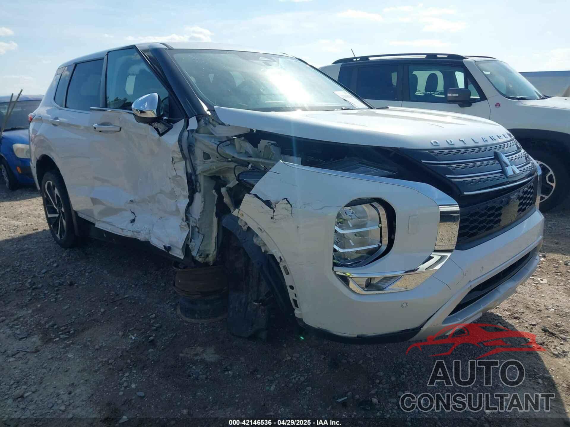 MITSUBISHI OUTLANDER 2022 - JA4J4UA8XNZ064869