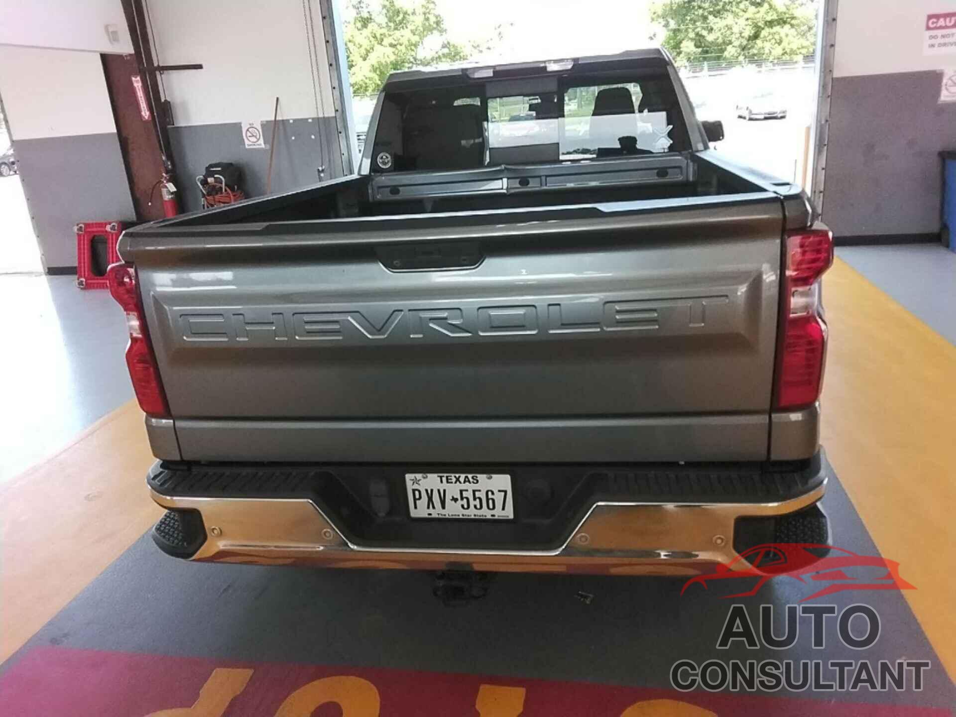 CHEVROLET SILVERADO 2021 - 1GCRWCEK4MZ403708