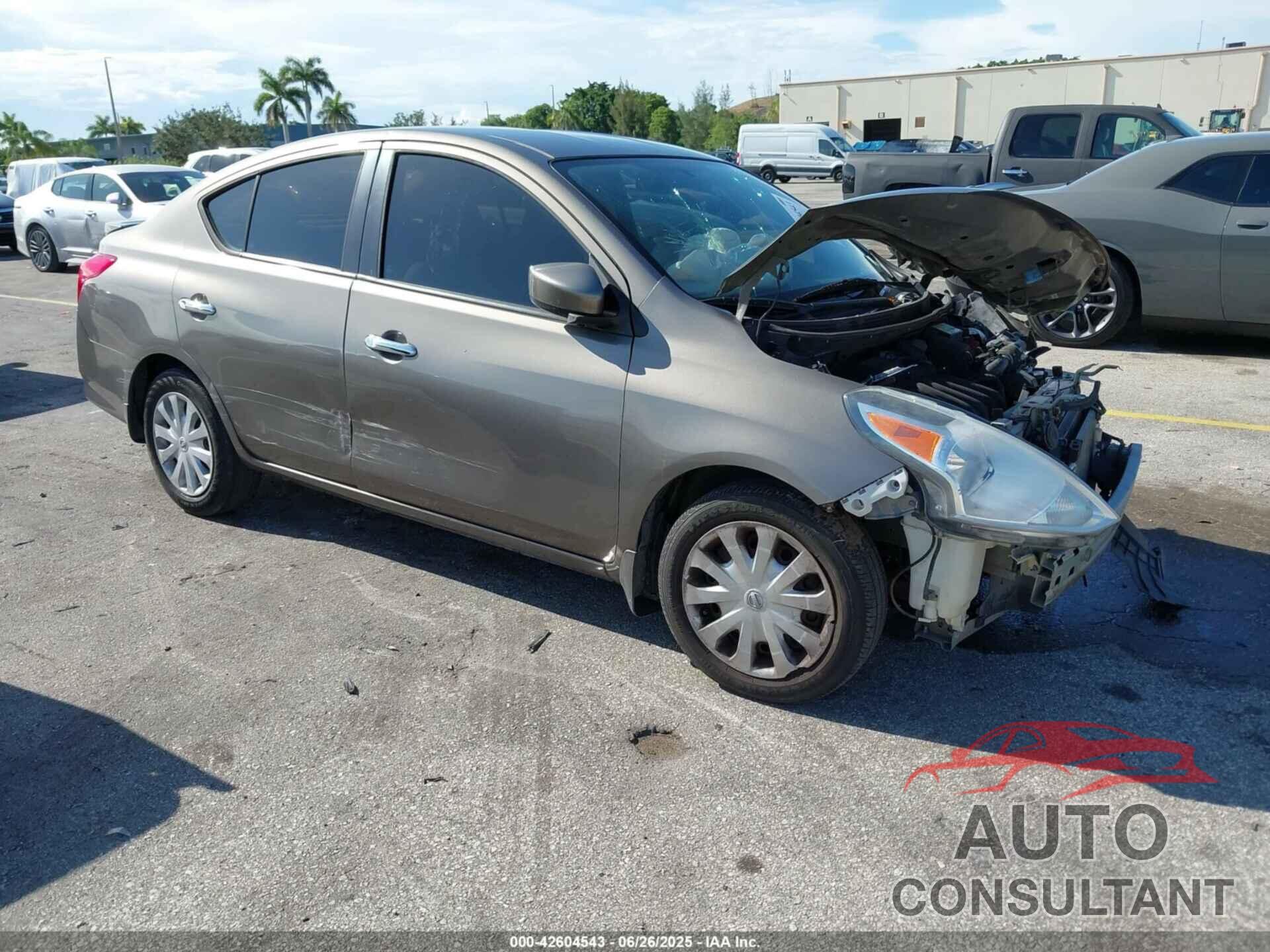 NISSAN VERSA 2015 - 3N1CN7AP7FL821002