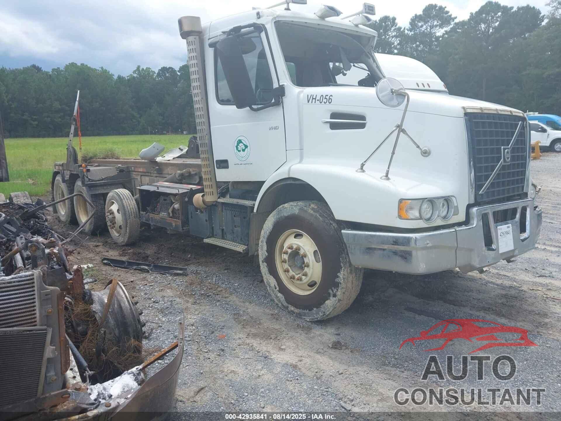 VOLVO VHD 2020 - 4V5KC9DH1LN249337