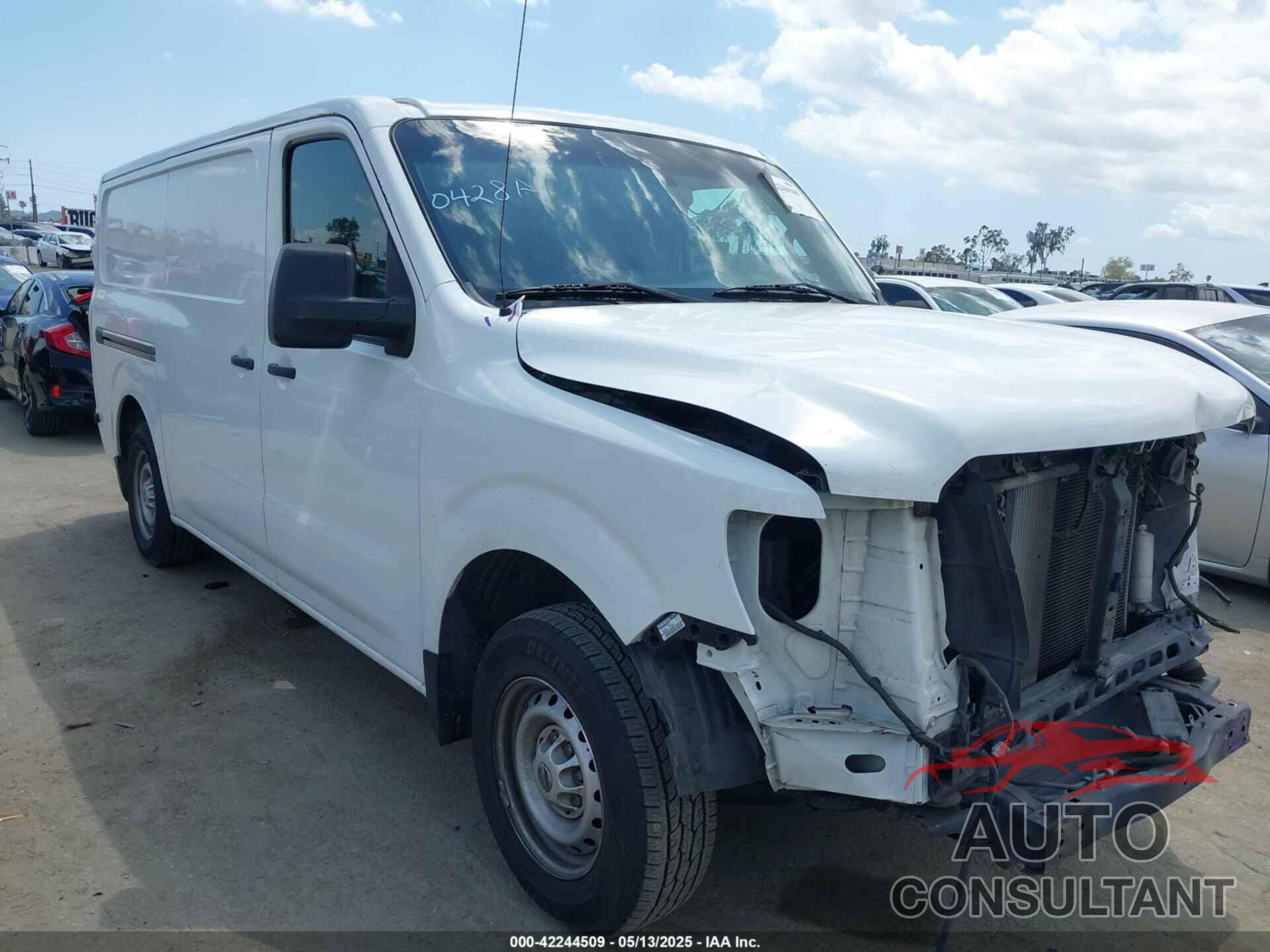NISSAN NV CARGO NV1500 2013 - 1N6BF0KL0DN110163
