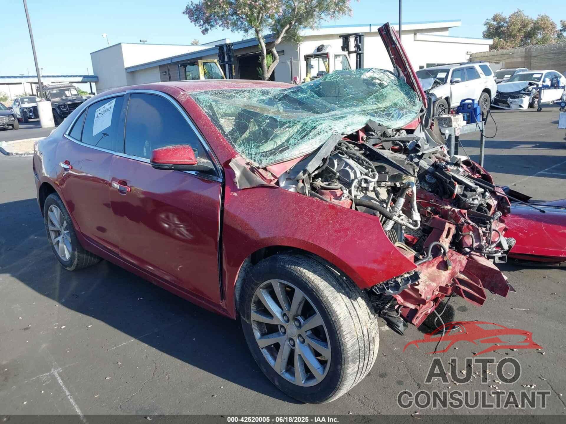 CHEVROLET MALIBU 2013 - 1G11H5SA2DF123259
