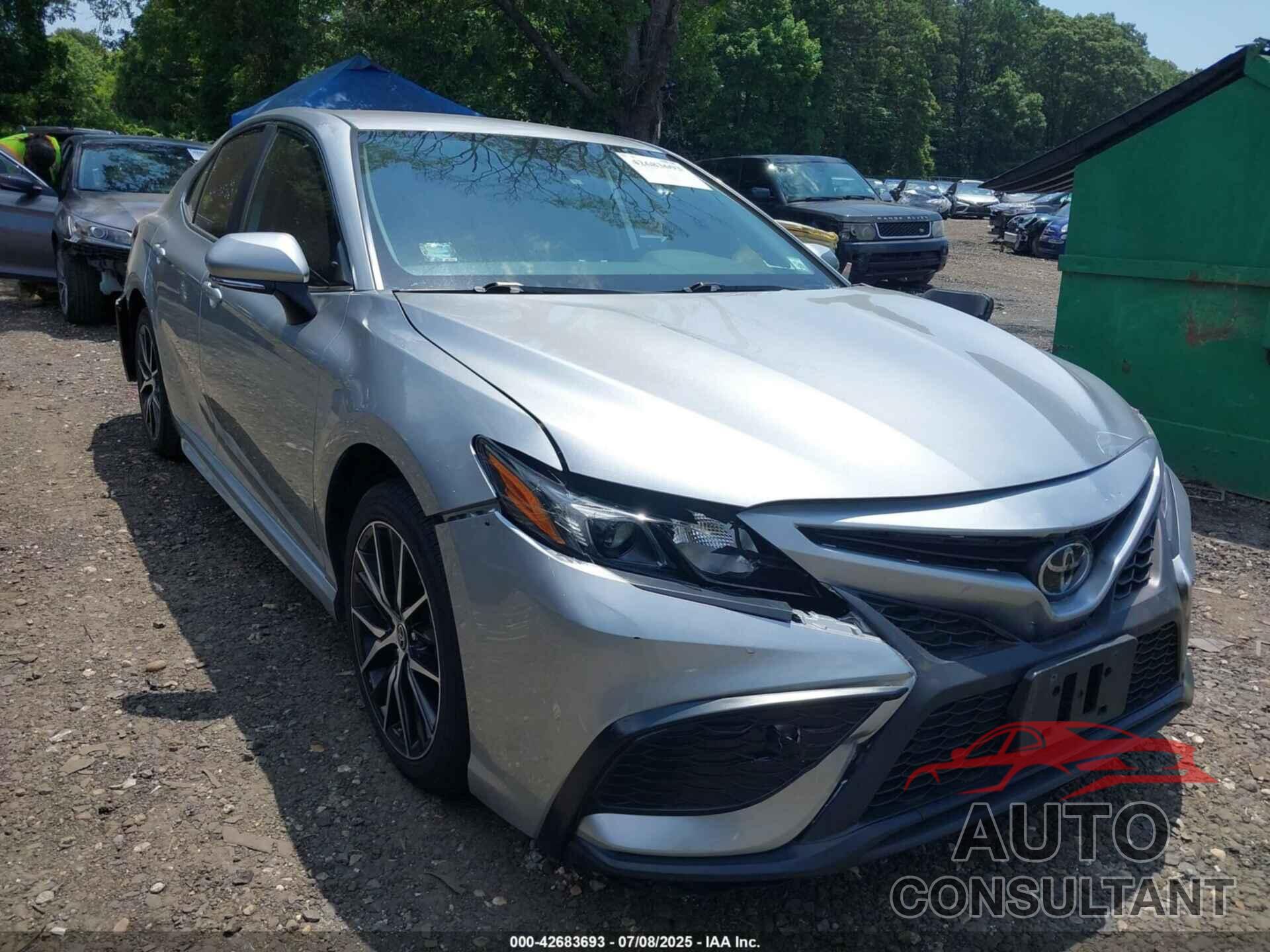 TOYOTA CAMRY 2024 - 4T1G11AKXRU847093