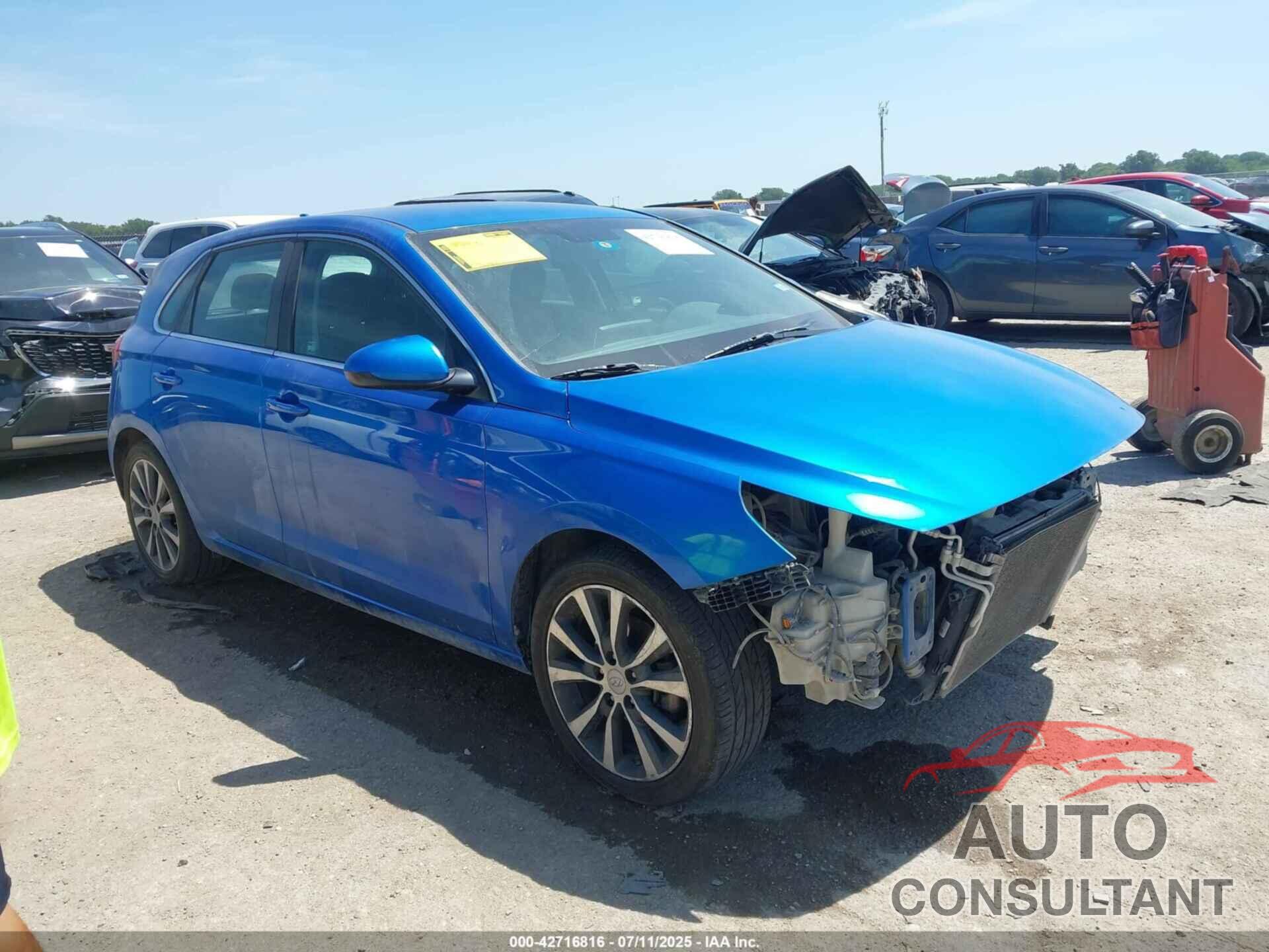 HYUNDAI ELANTRA GT 2018 - KMHH35LE1JU028443