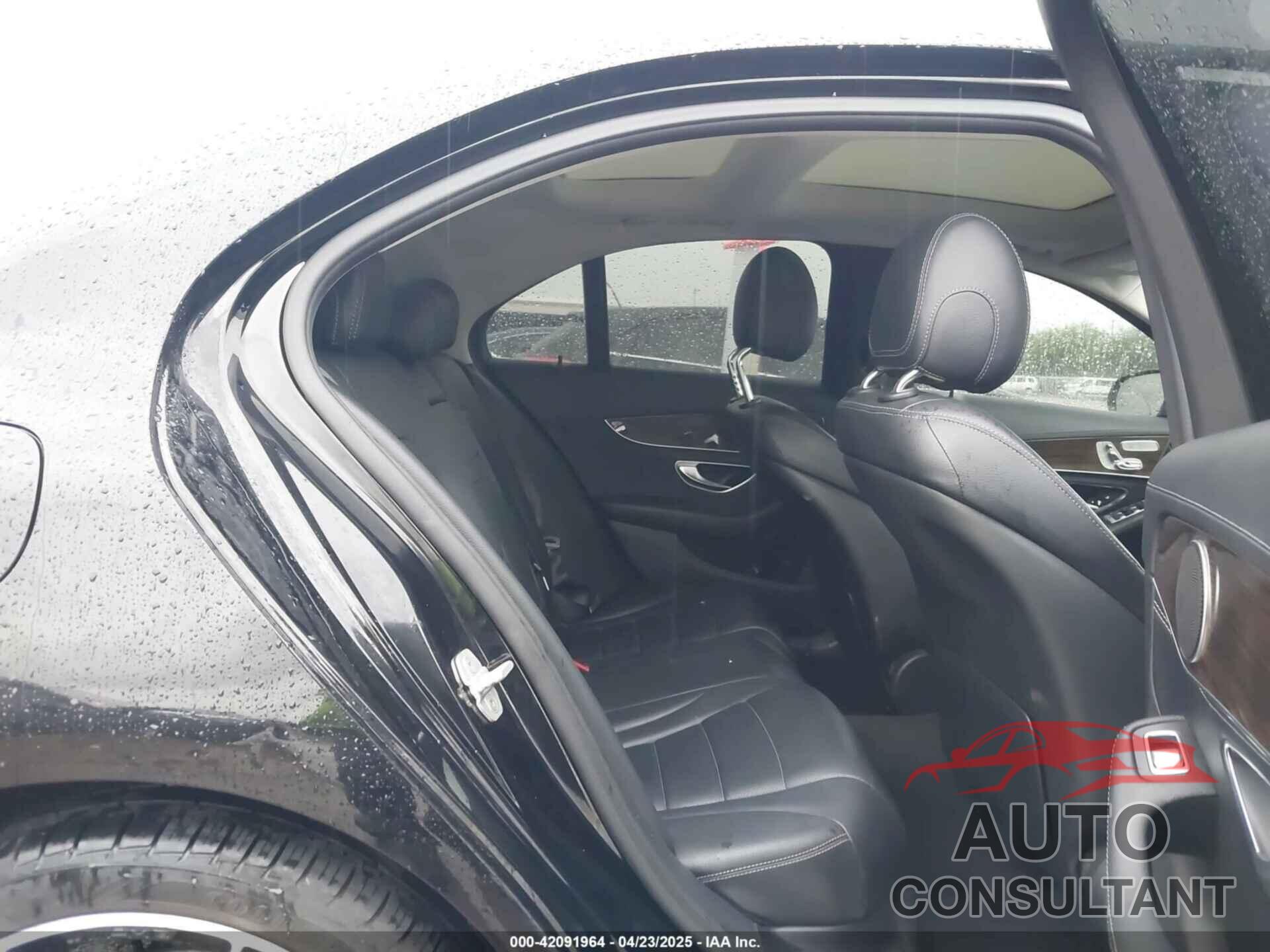 MERCEDES-BENZ C 300 2016 - 55SWF4JB9GU108417
