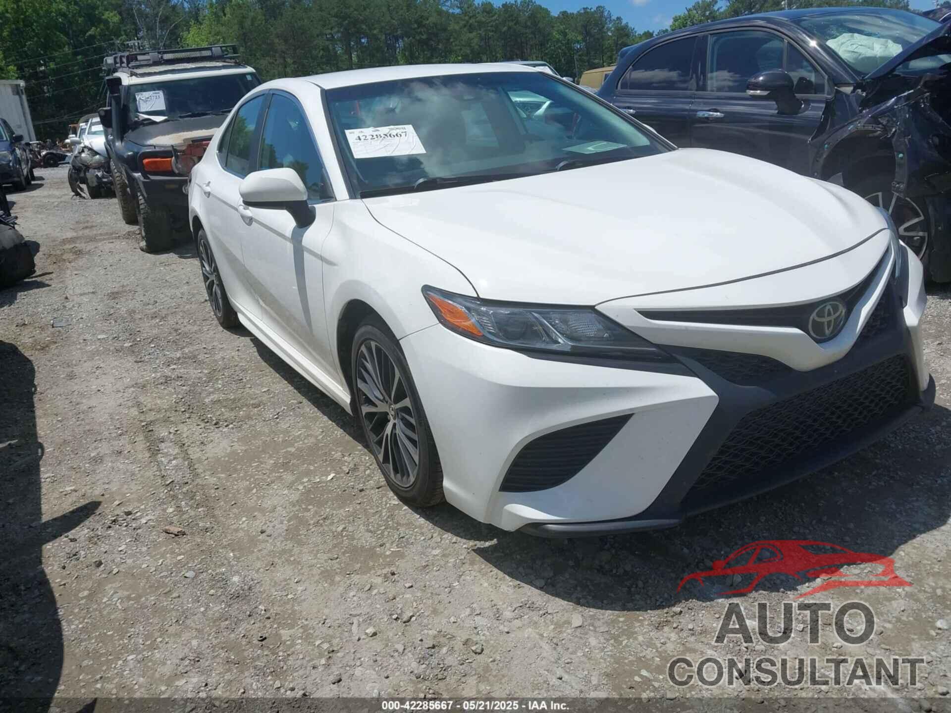 TOYOTA CAMRY 2019 - 4T1B11HK3KU760643