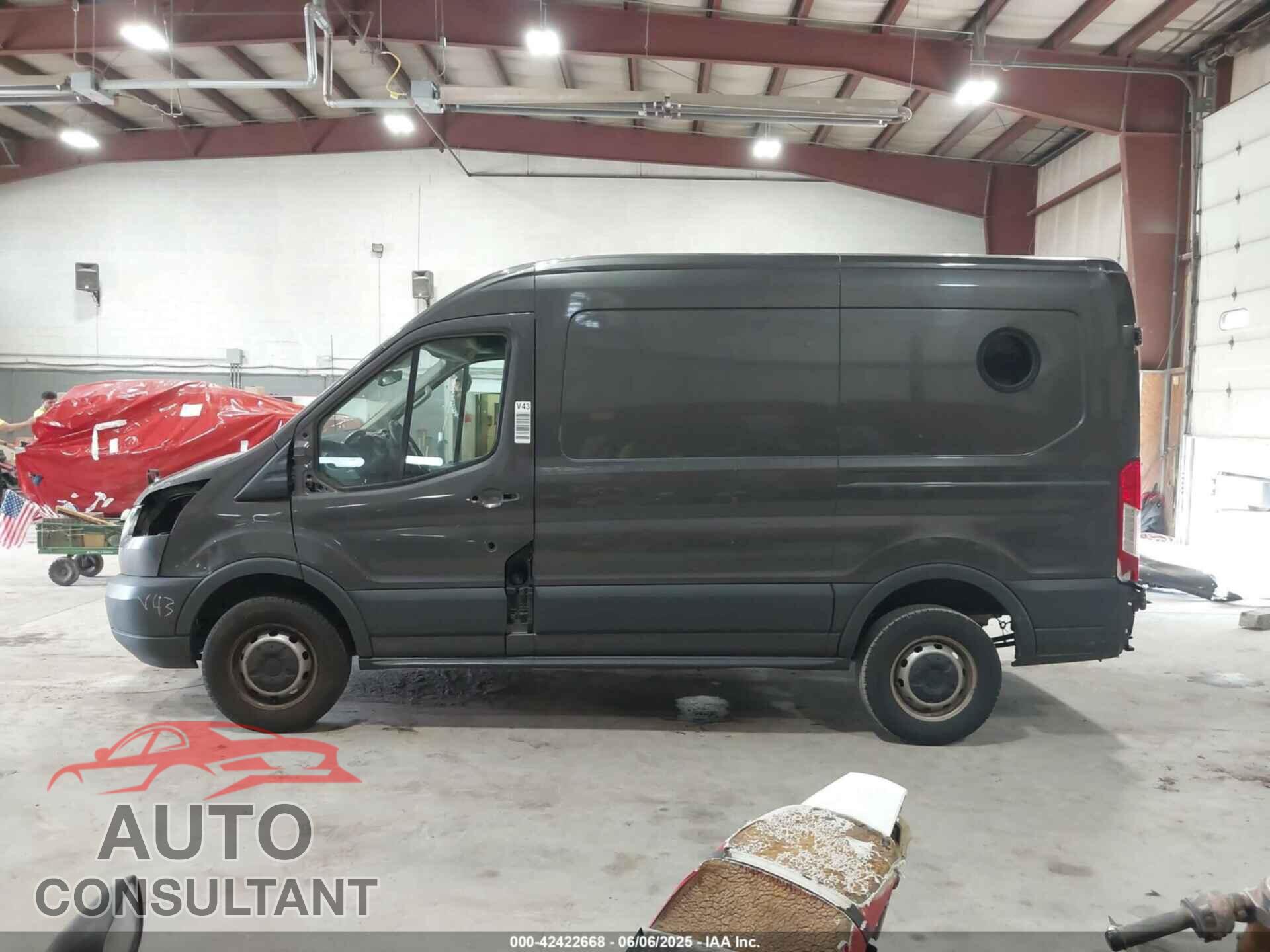 FORD TRANSIT-250 2017 - 1FTYR1CM4HKB33857