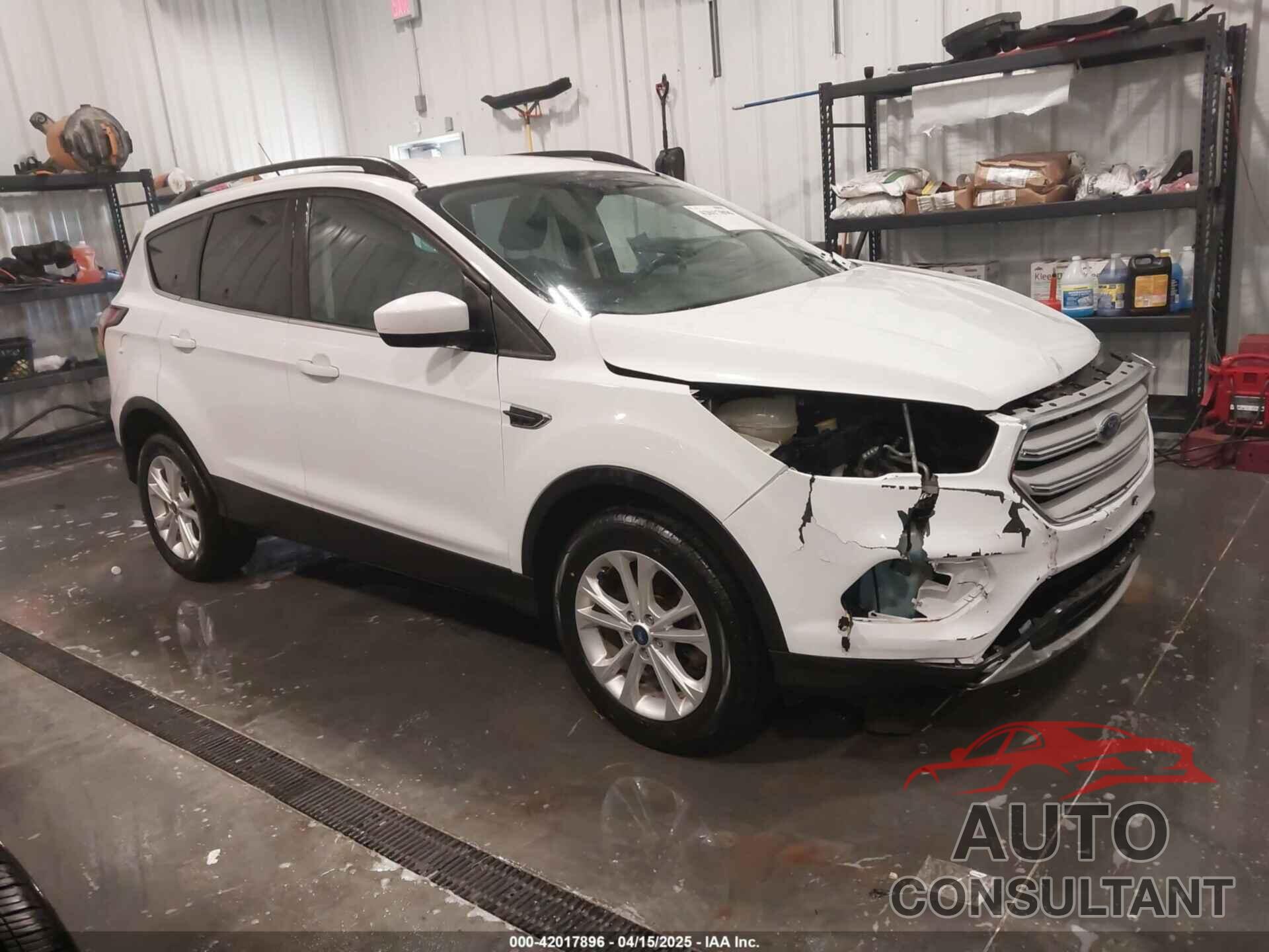 FORD ESCAPE 2018 - 1FMCU9HD3JUD21789