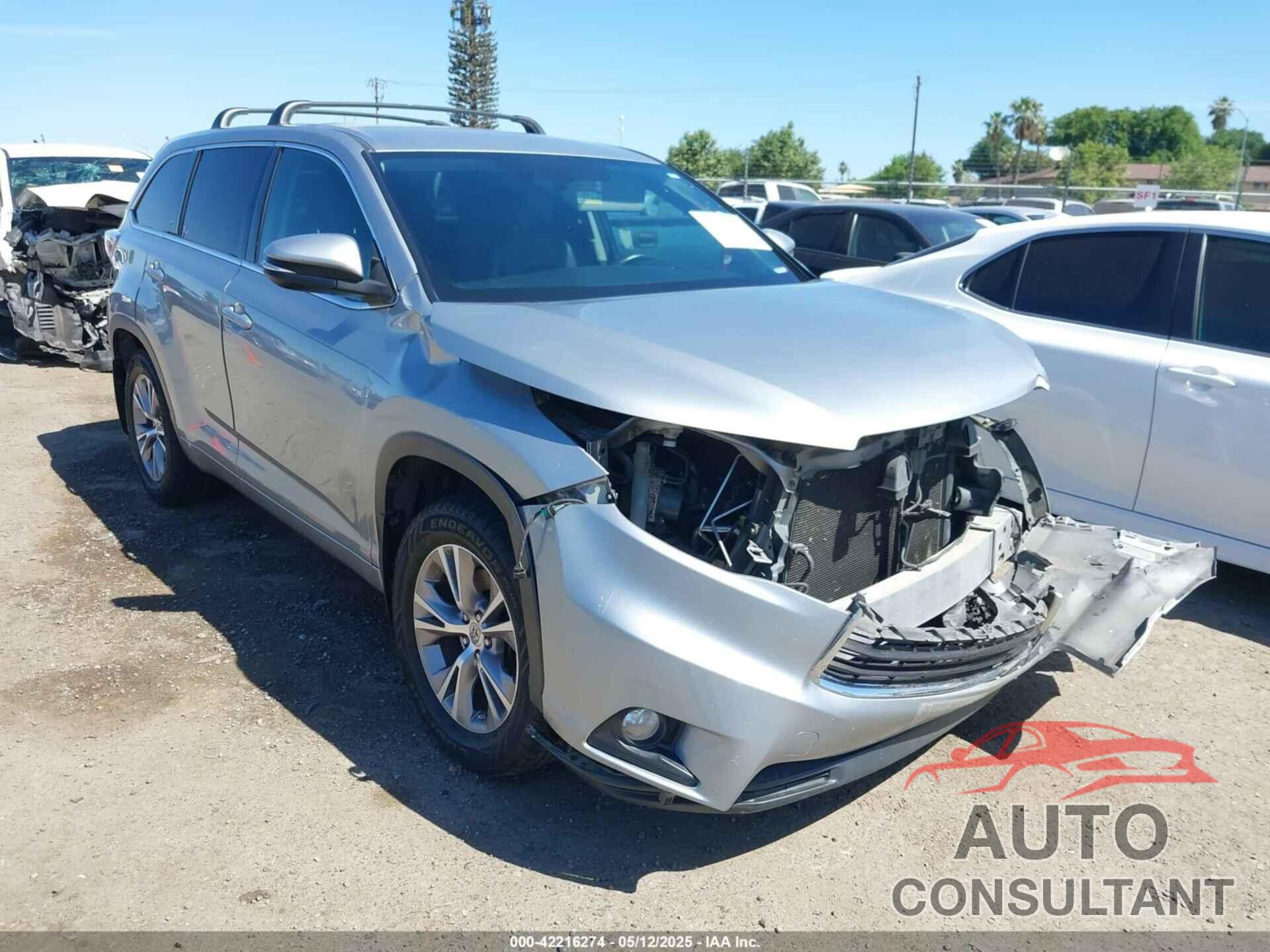 TOYOTA HIGHLANDER 2015 - 5TDBKRFH3FS199832