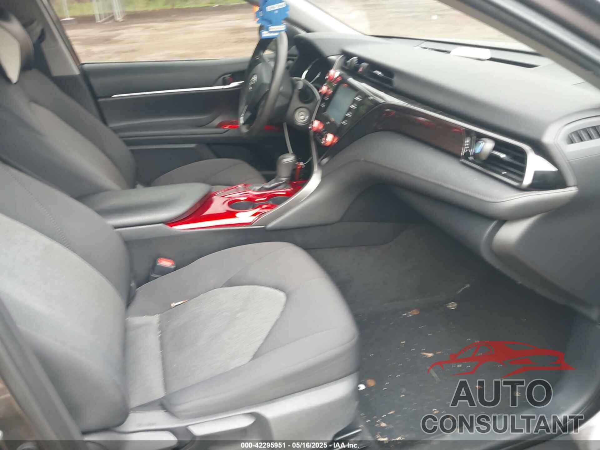 TOYOTA CAMRY 2020 - 4T1C11AK8LU859684