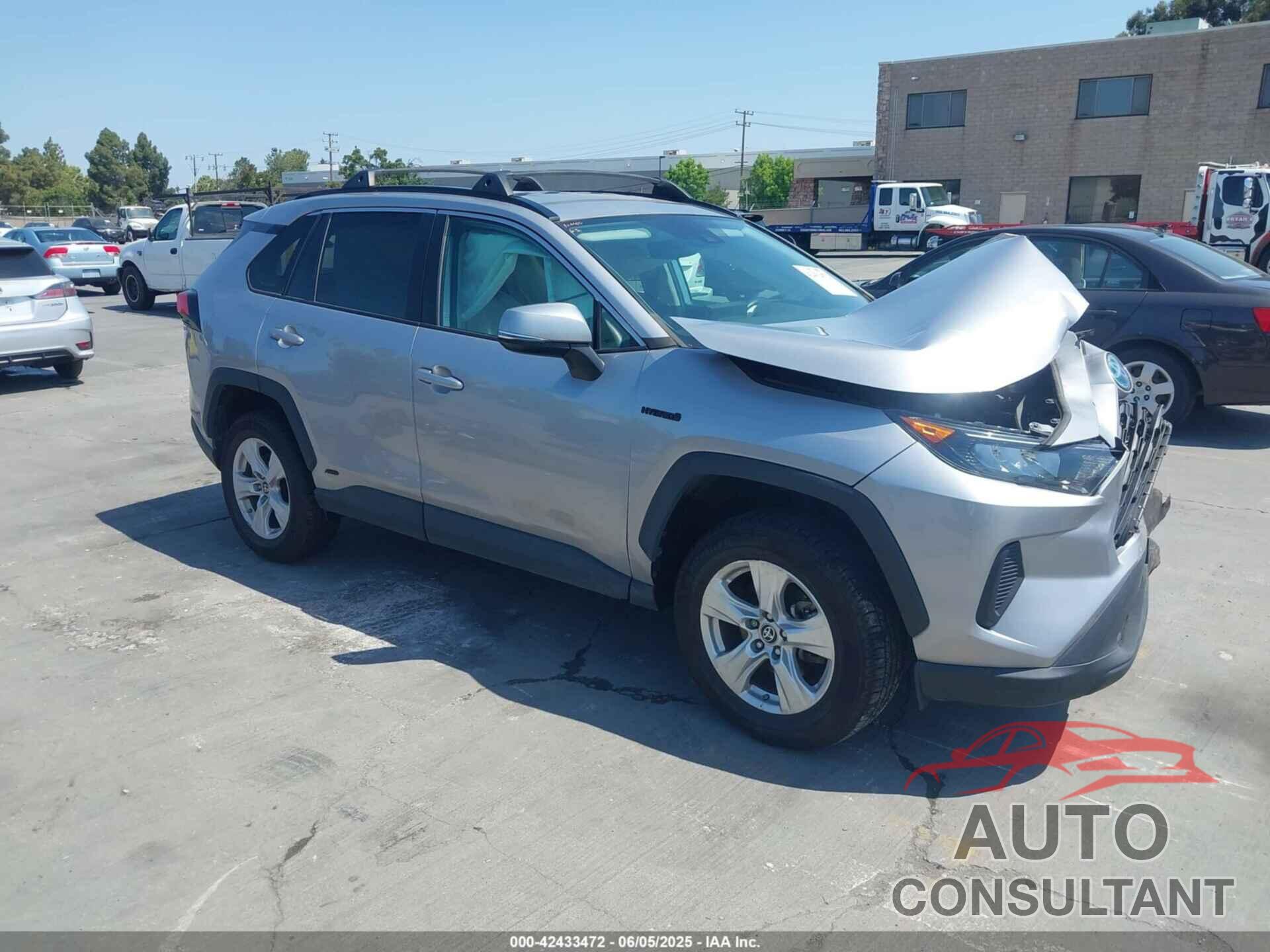 TOYOTA RAV4 HYBRID 2021 - 4T3MWRFV8MU031635