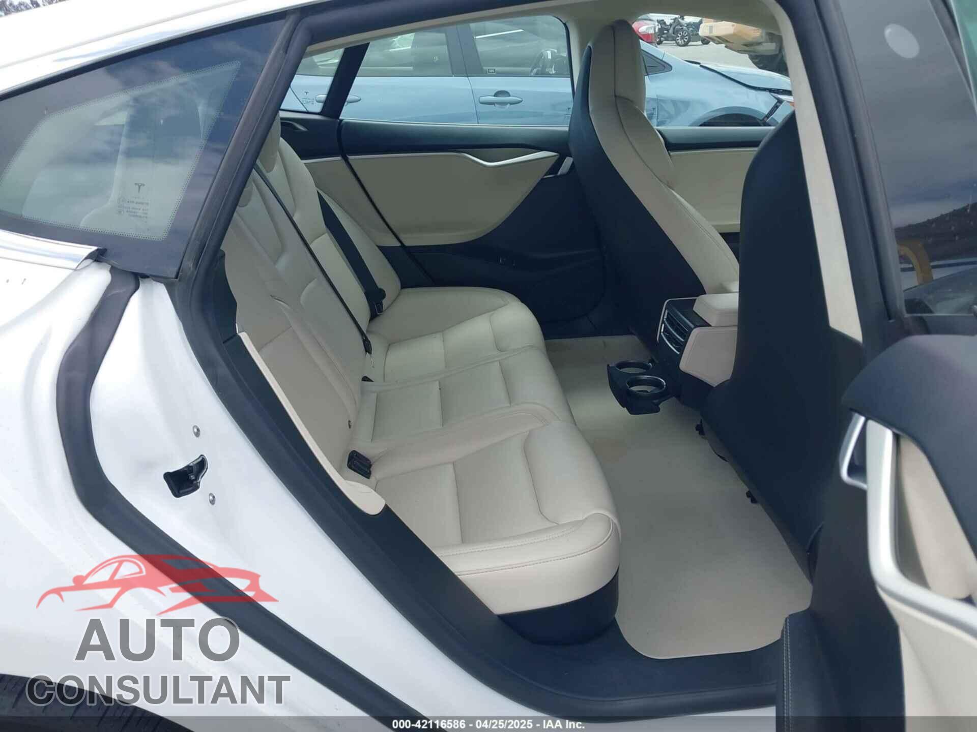 TESLA MODEL S 2018 - 5YJSA1E28JF247985