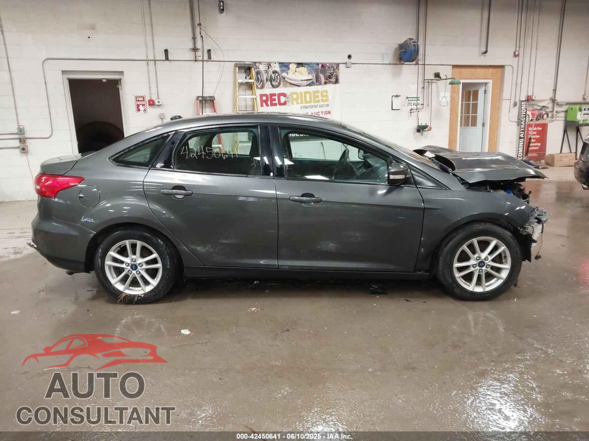 FORD FOCUS 2015 - 1FADP3F22FL213293