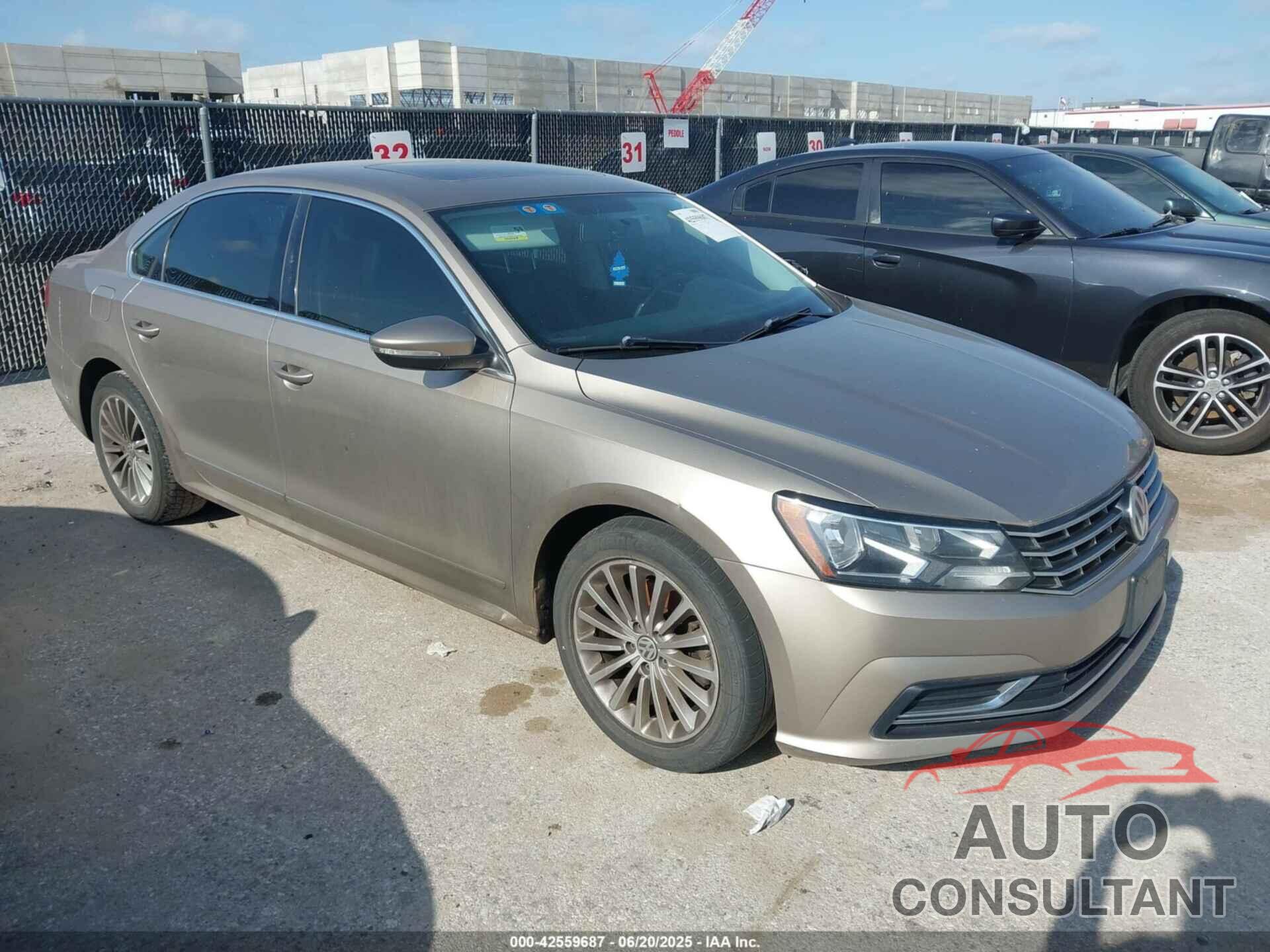 VOLKSWAGEN PASSAT 2016 - 1VWBT7A37GC029339