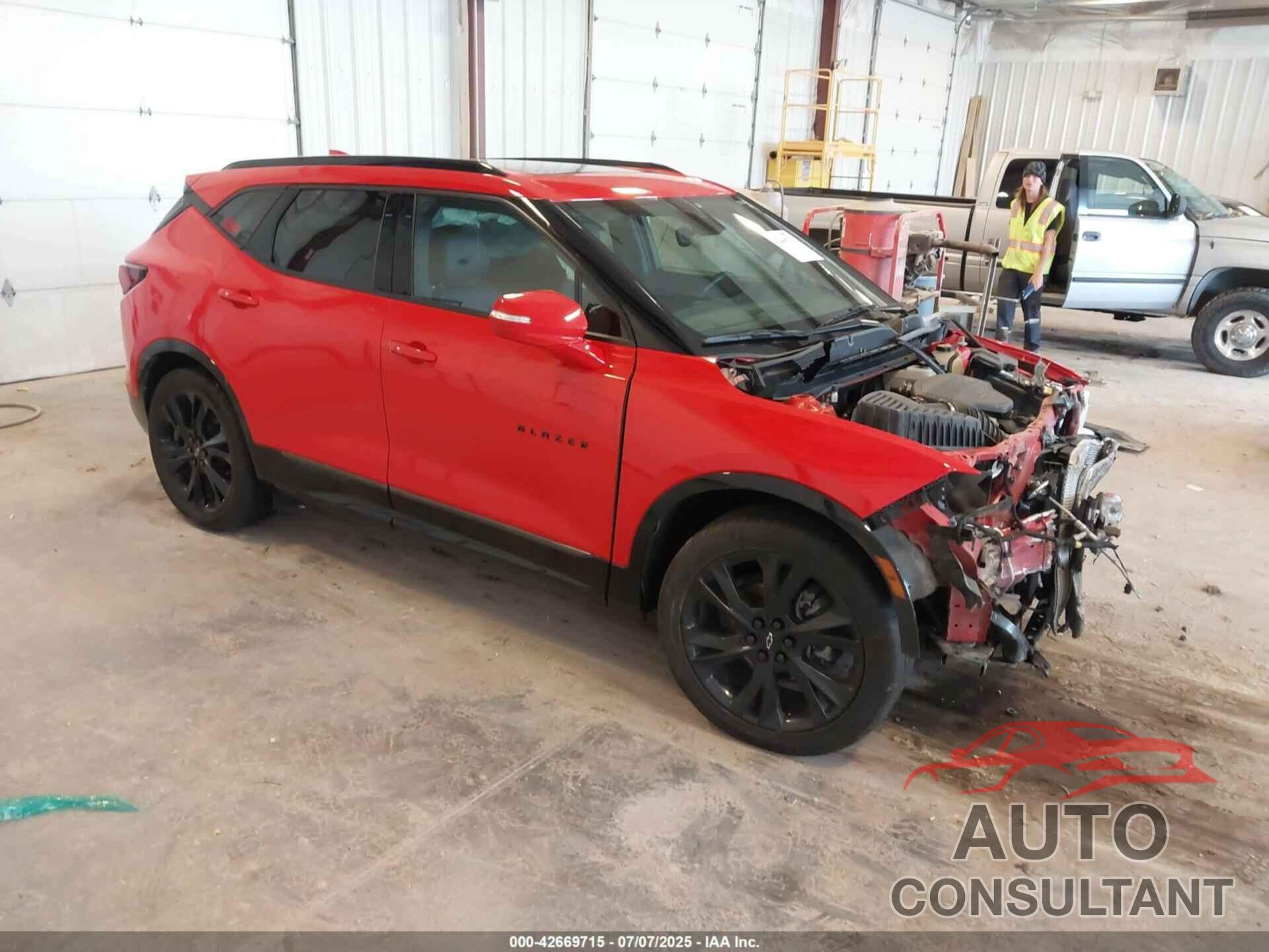 CHEVROLET BLAZER 2021 - 3GNKBKRS8MS509052
