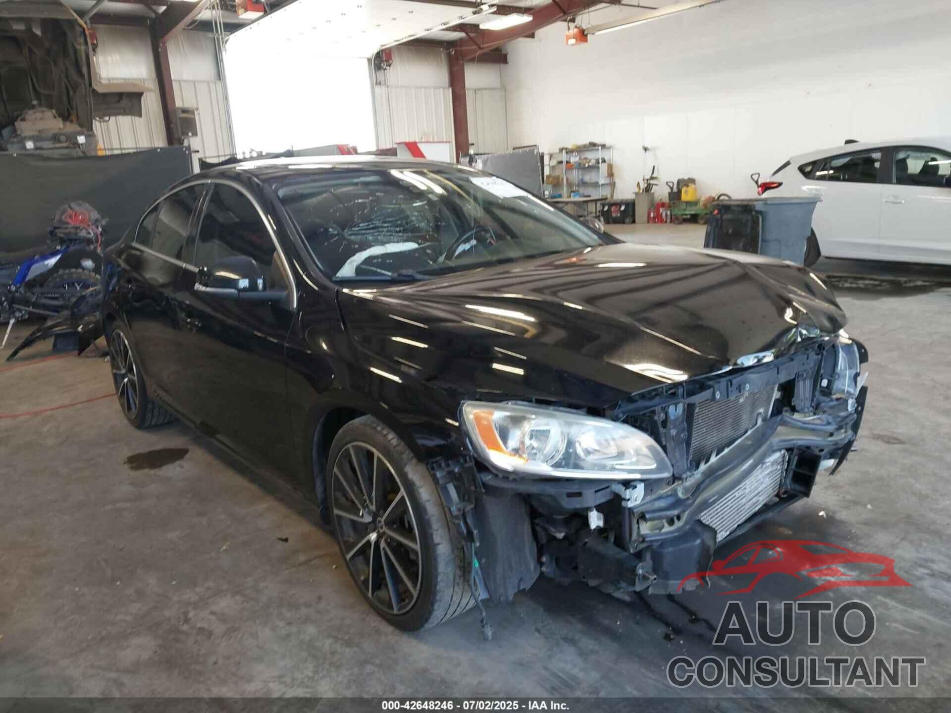 VOLVO S60 2016 - YV126MFK1G1395540