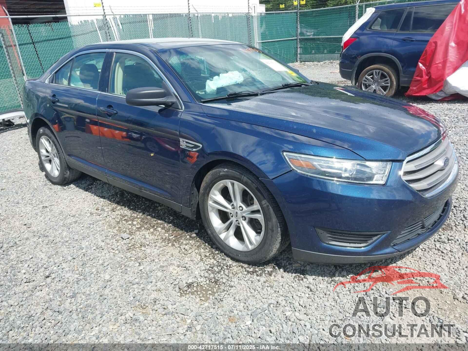 FORD TAURUS 2017 - 1FAHP2D82HG135001