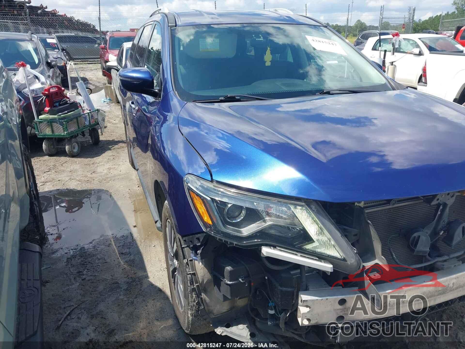 NISSAN PATHFINDER 2019 - 5N1DR2MM4KC627250