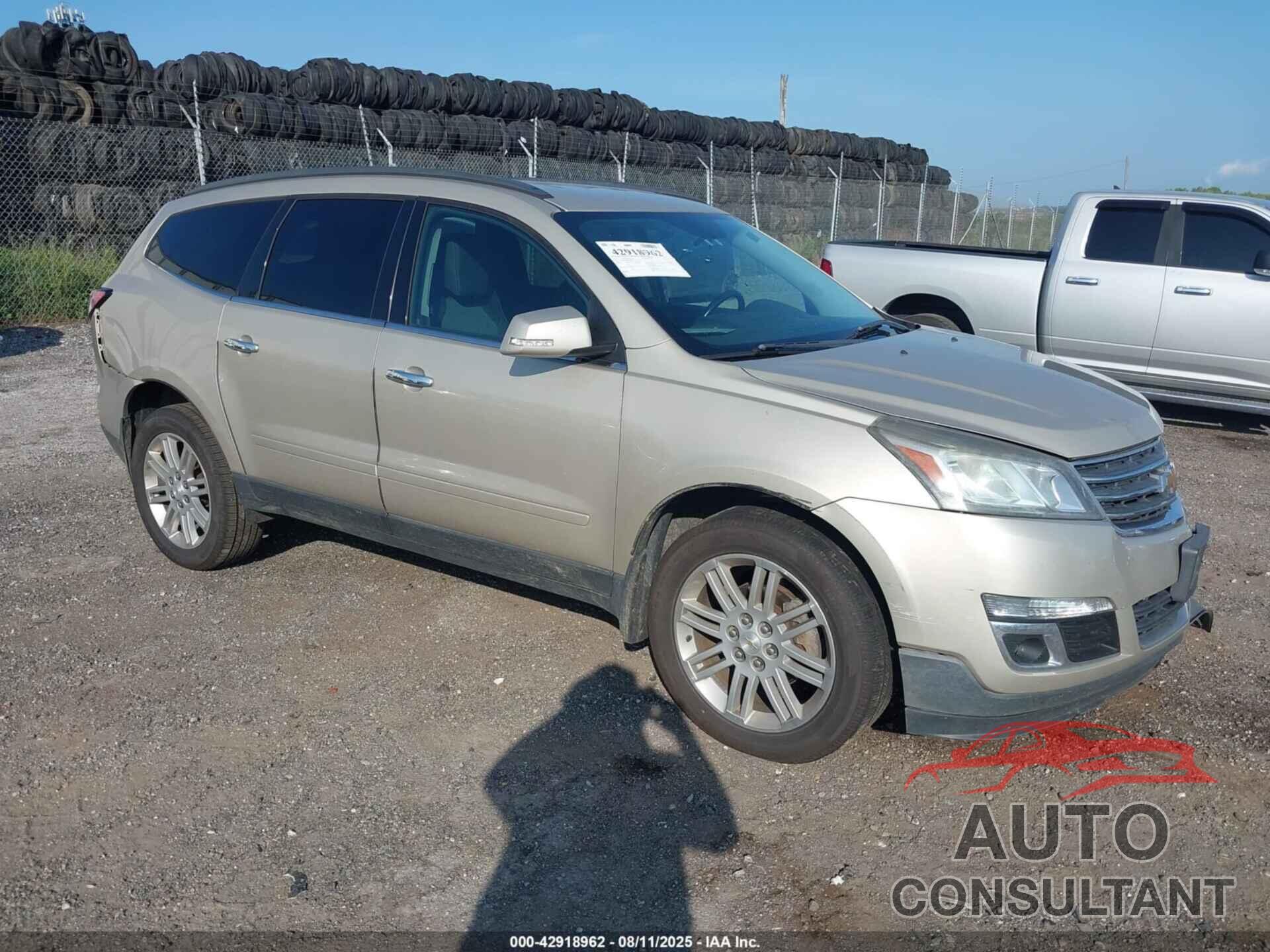 CHEVROLET TRAVERSE 2015 - 1GNKRGKD6FJ386084