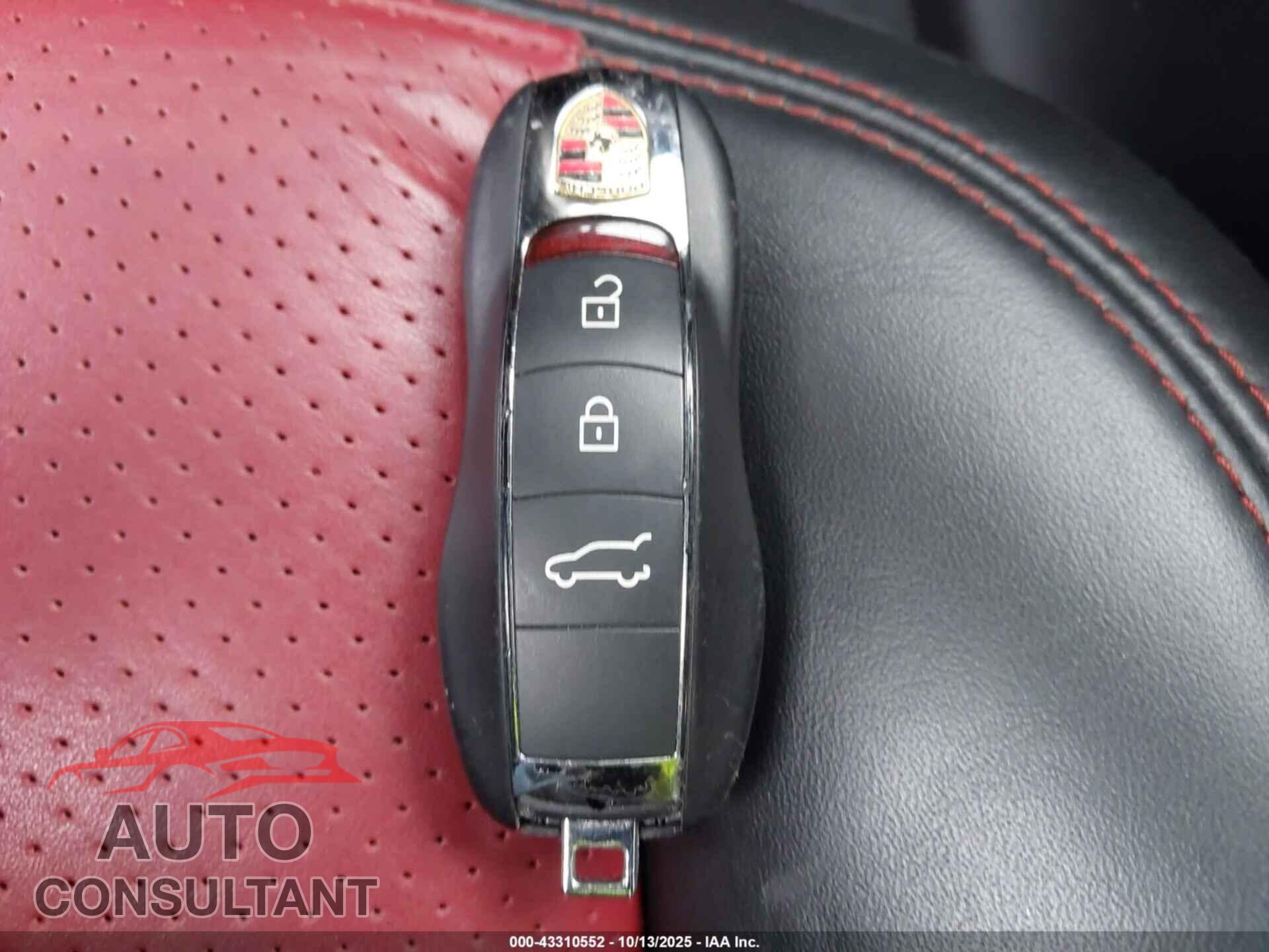 PORSCHE MACAN 2018 - WP1AA2A53JLB04892
