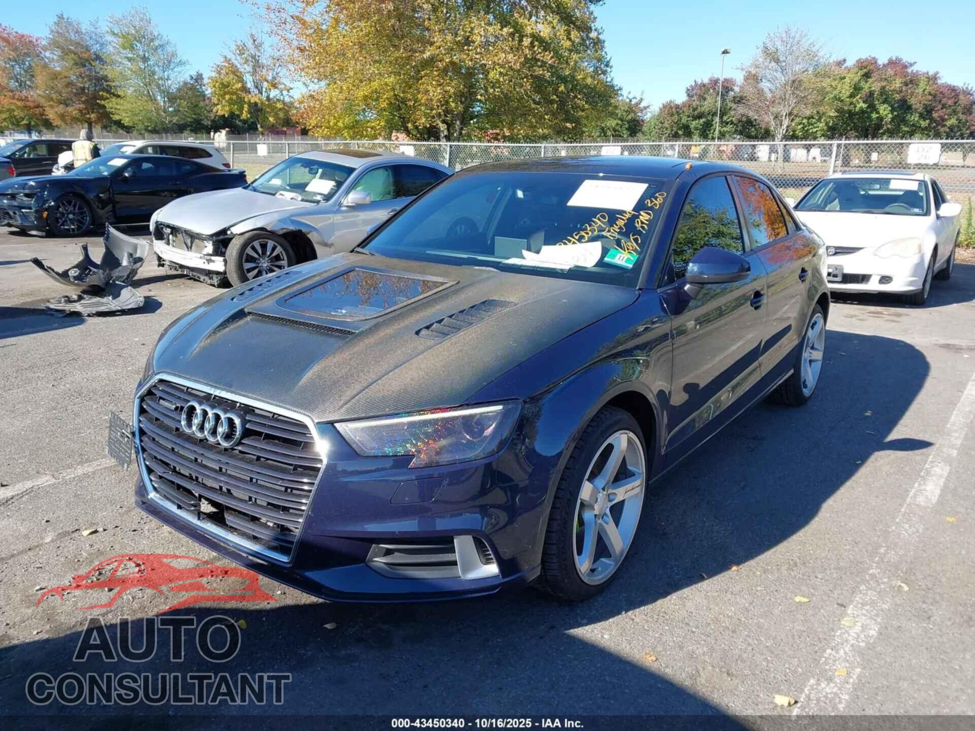 AUDI A3 2018 - WAUB8GFF9J1045193