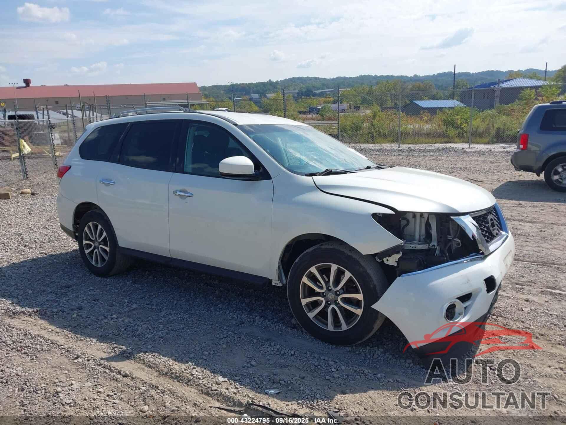 NISSAN PATHFINDER 2016 - 5N1AR2MM2GC625099
