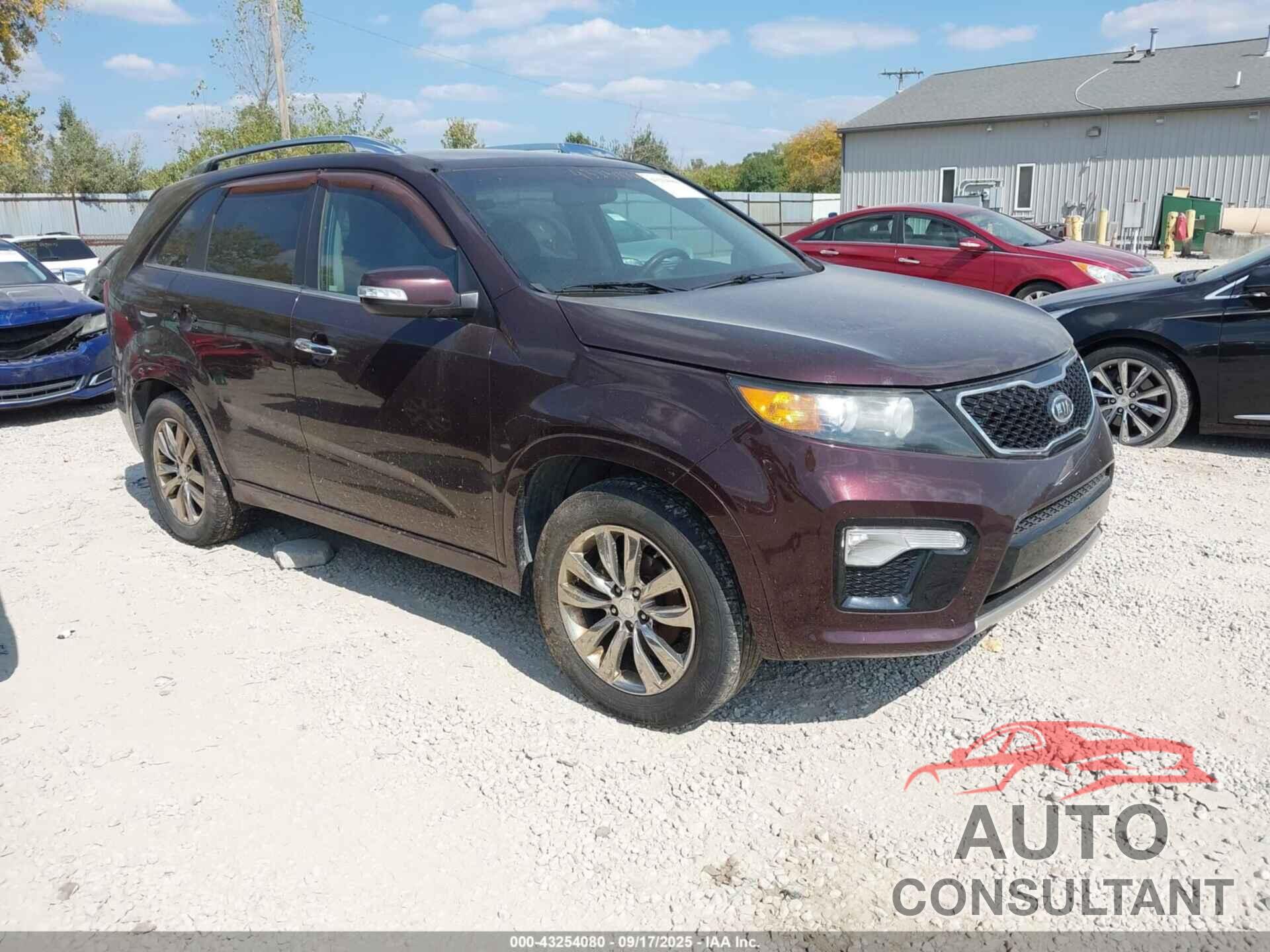 KIA SORENTO 2011 - 5XYKW4A27BG131826