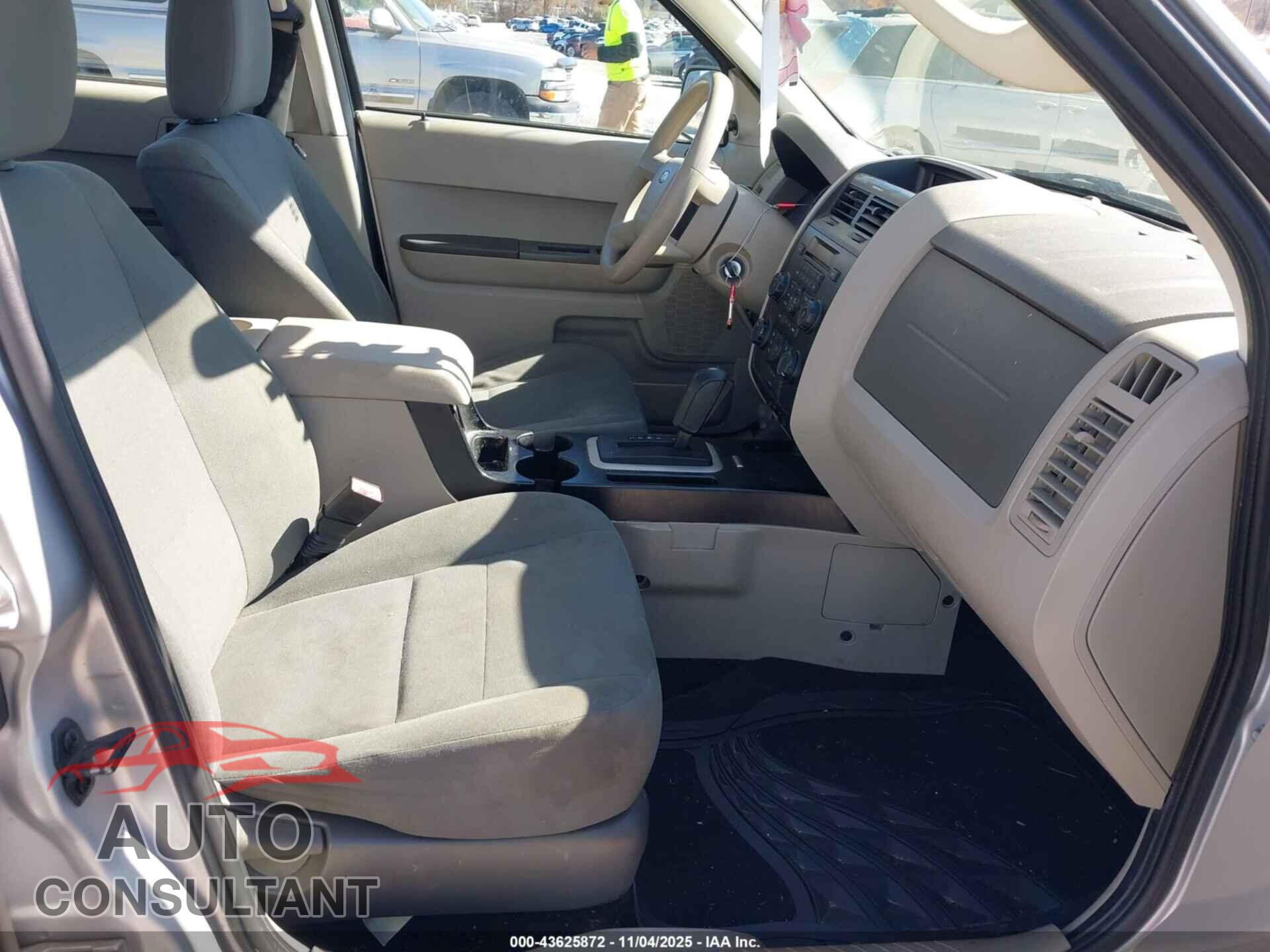 FORD ESCAPE 2012 - 1FMCU0C70CKA98557