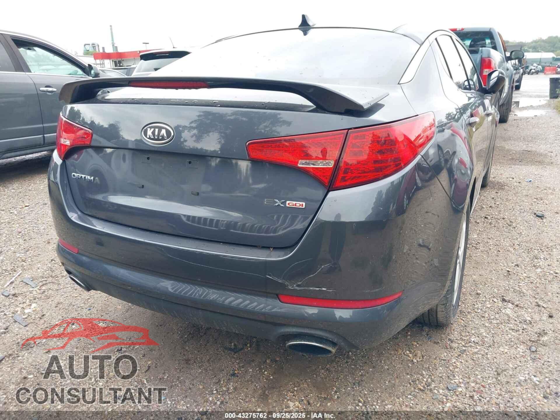 KIA OPTIMA 2011 - KNAGN4A79B5059523