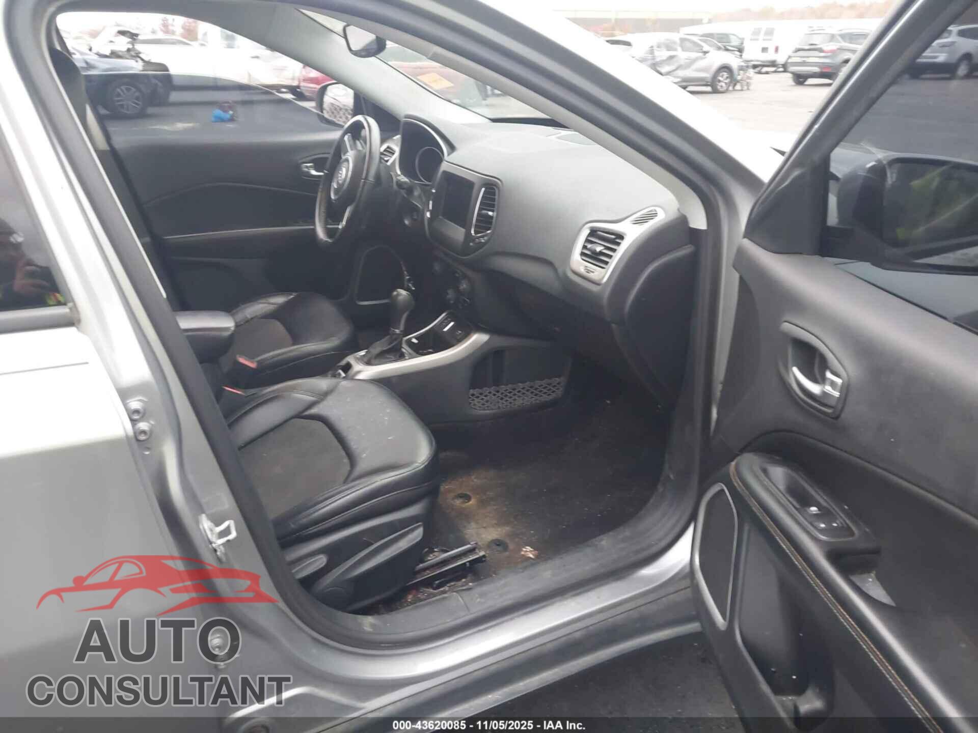 JEEP NEW COMPASS 2017 - 3C4NJCBB3HT658736
