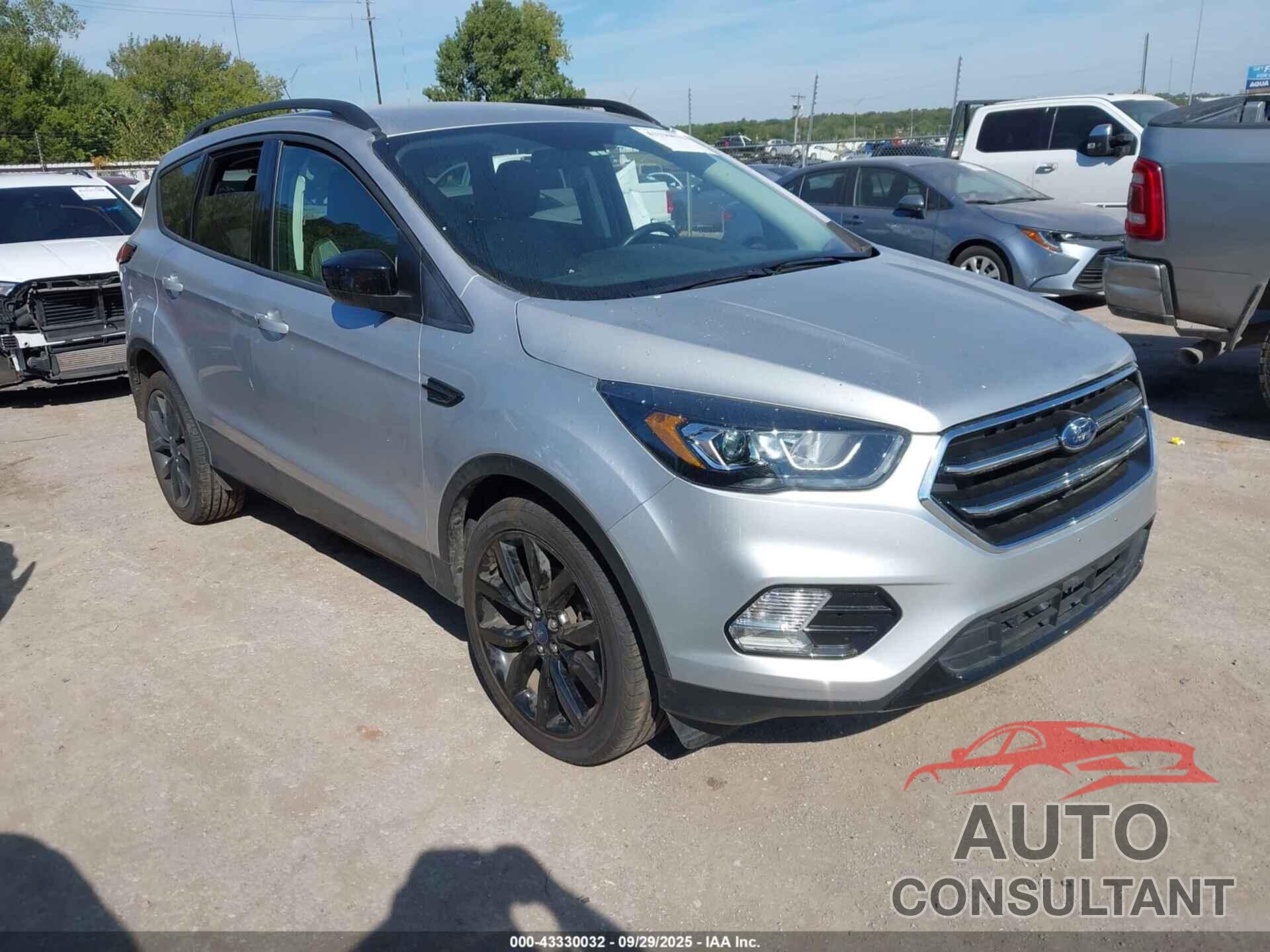 FORD ESCAPE 2019 - 1FMCU0GD8KUC06345