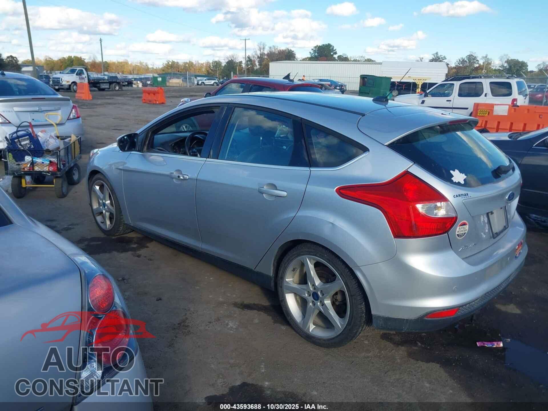 FORD FOCUS 2012 - 1FAHP3N2XCL145002