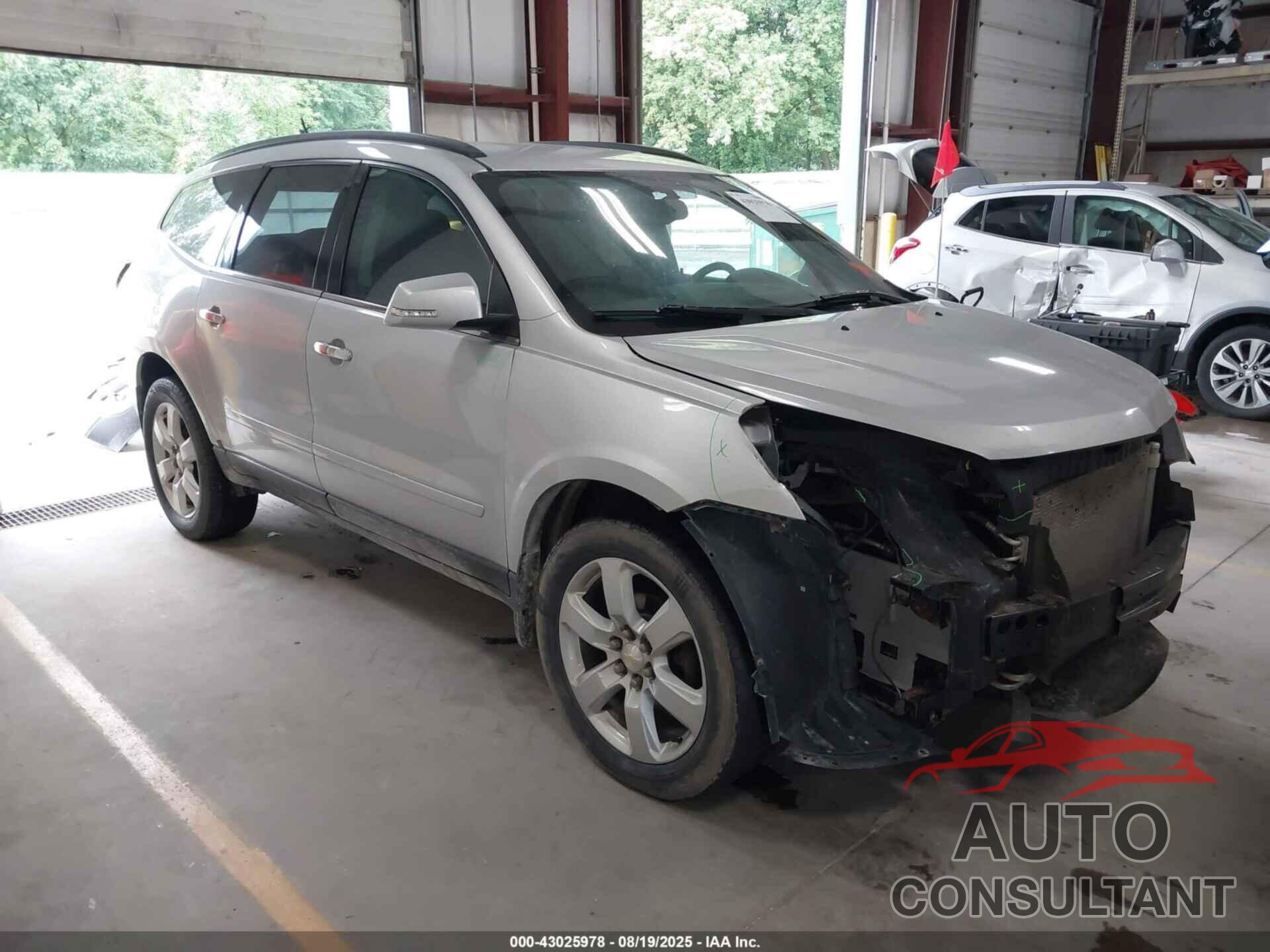 CHEVROLET TRAVERSE 2016 - 1GNKVGKD9GJ161073