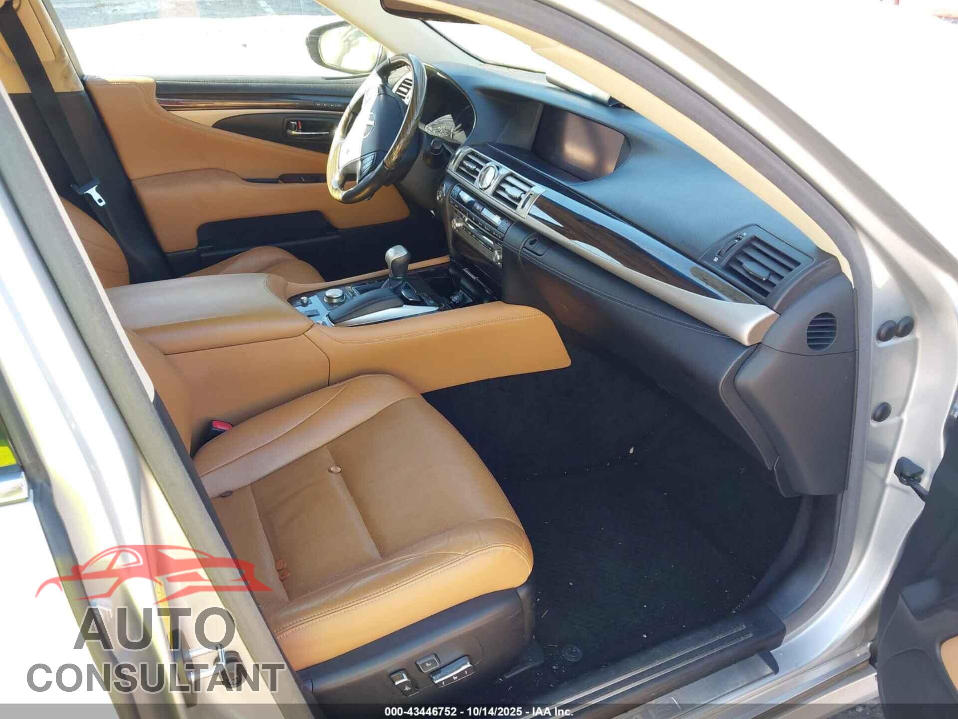 LEXUS LS 460 2014 - JTHCL5EF9E5022814