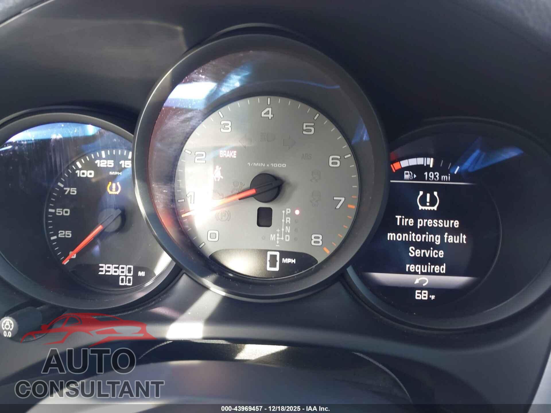 PORSCHE MACAN 2016 - WP1AB2A5XGLB51293