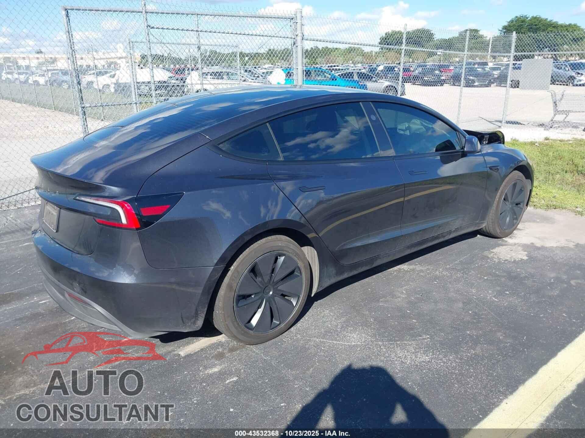 TESLA MODEL 3 2025 - 5YJ3E1EA1SF020171