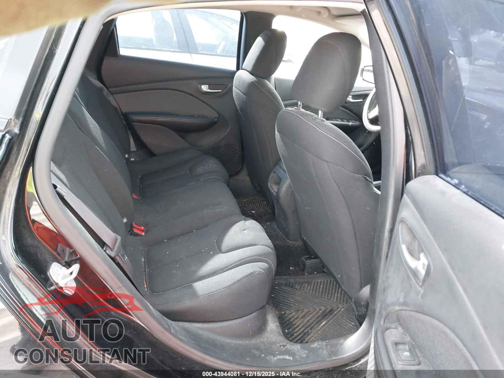 DODGE DART 2013 - 1C3CDFBA7DD155304