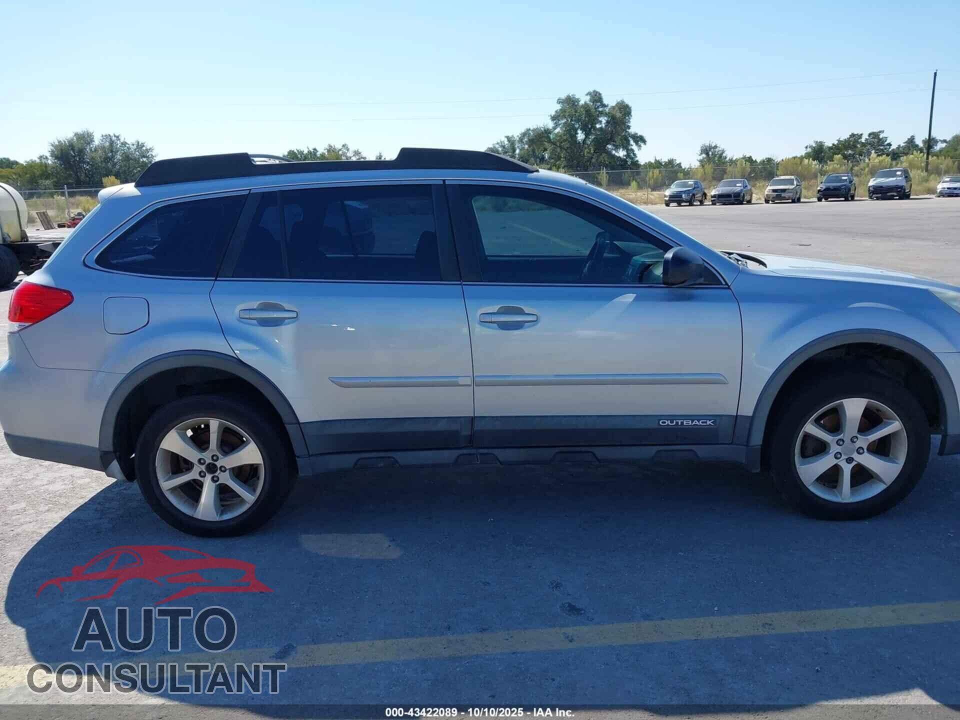 SUBARU OUTBACK 2014 - 4S4BRBAC5E3277909