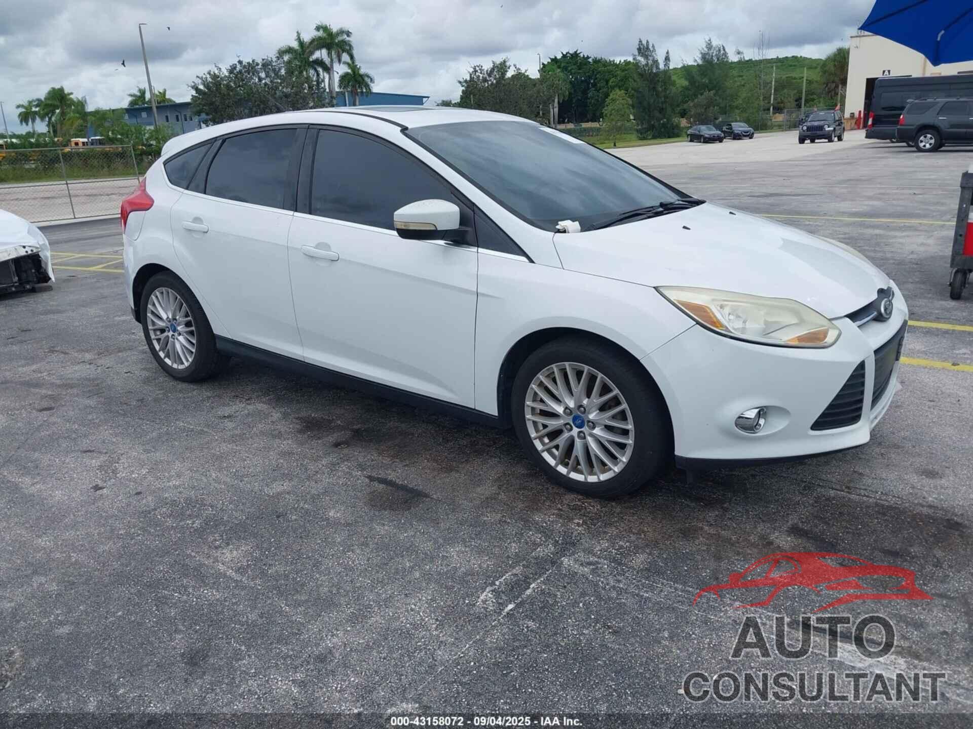 FORD FOCUS 2012 - 1FAHP3M2XCL295676