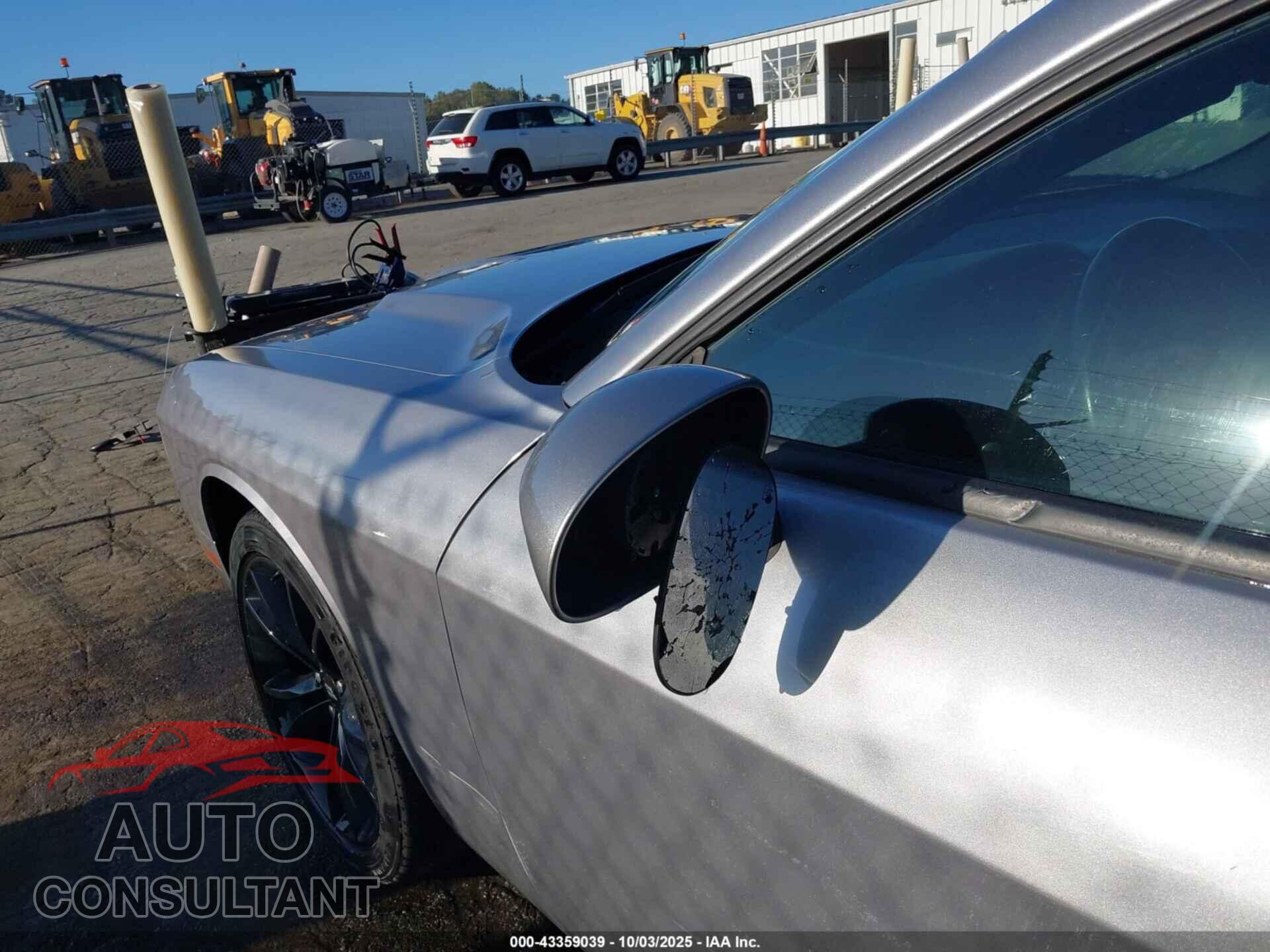 DODGE CHALLENGER 2018 - 2C3CDZAG2JH204575
