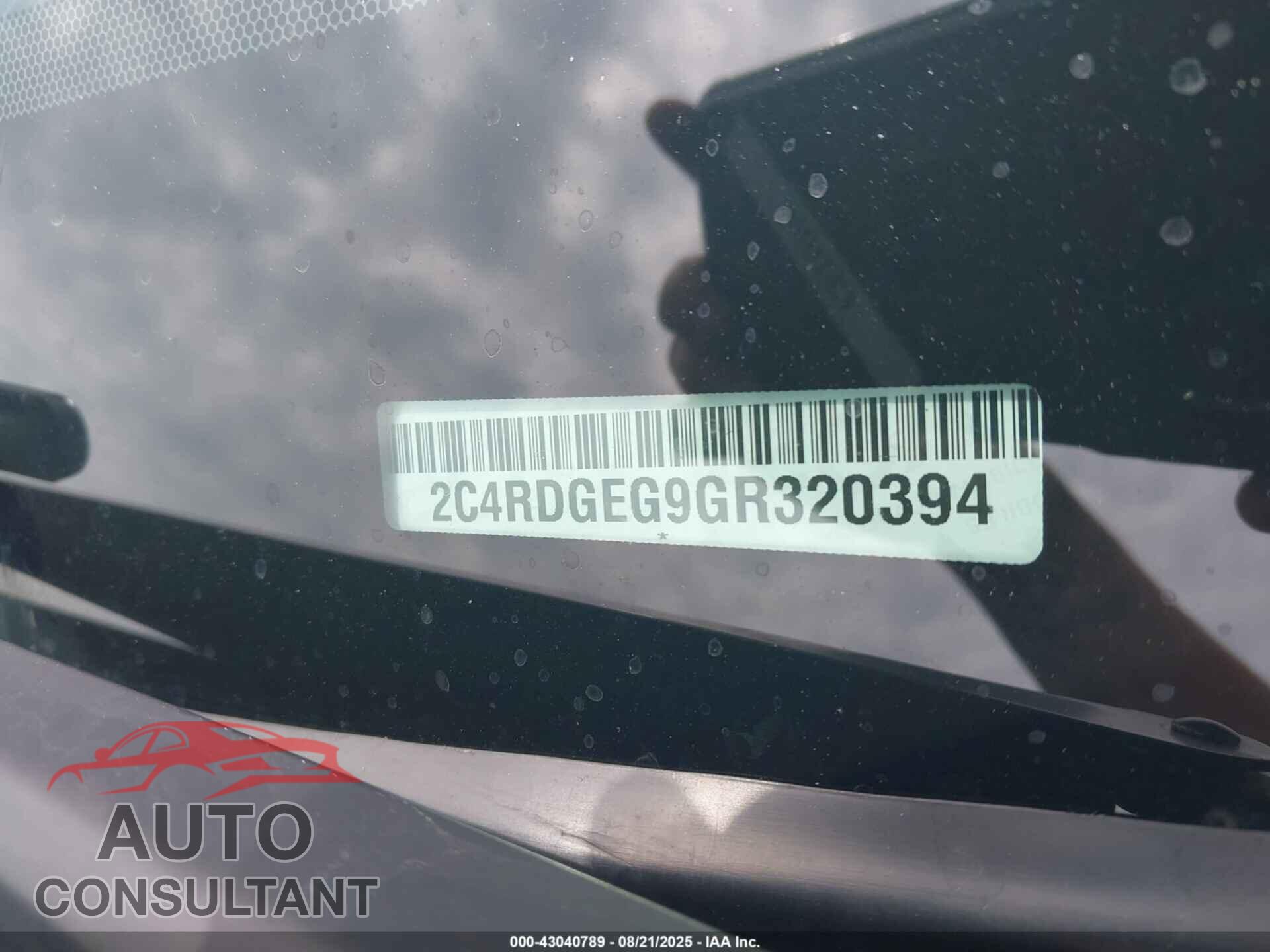DODGE GRAND CARAVAN 2016 - 2C4RDGEG9GR320394