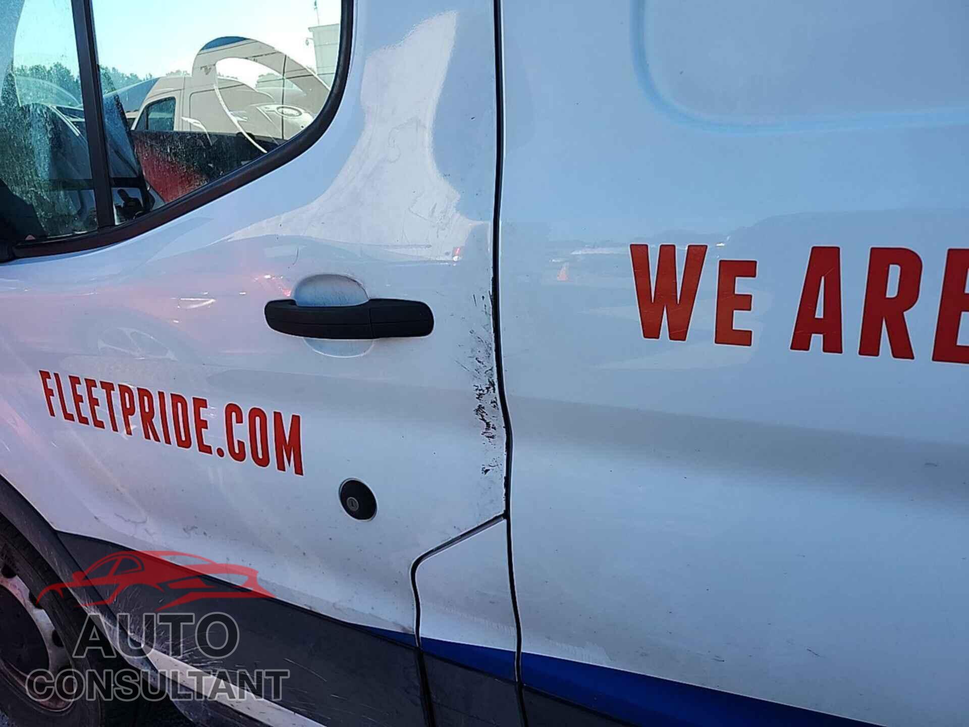 FORD TRANSIT 2019 - 1FTYE2CM3KKB76496