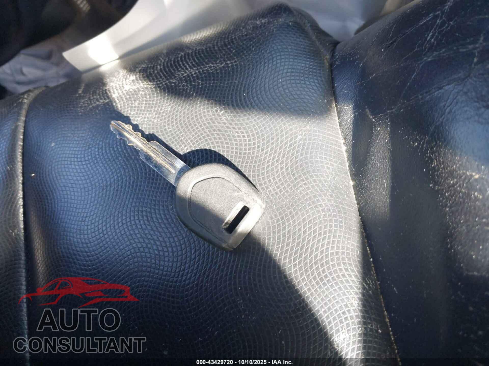 MITSUBISHI ECLIPSE 2011 - 4A31K5DF5BE015705