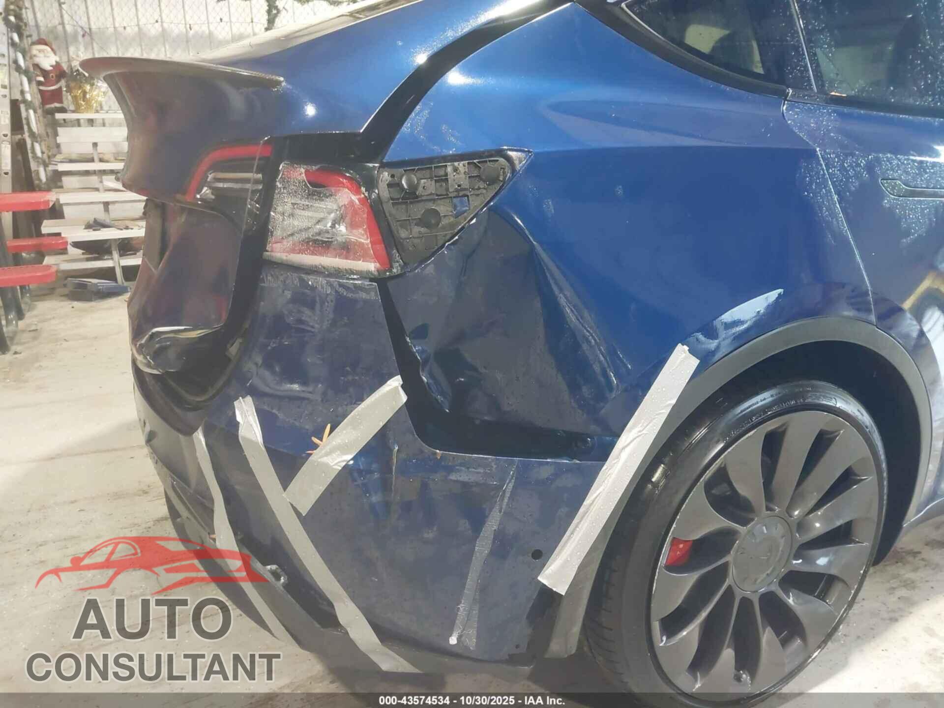 TESLA MODEL Y 2021 - 5YJYGDEF1MF201786